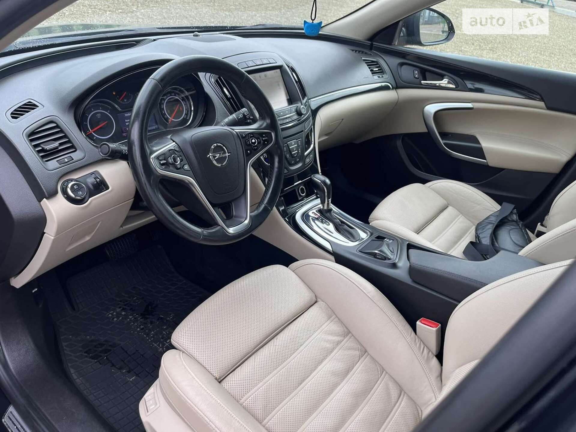 OPEL INSIGNIA 2014