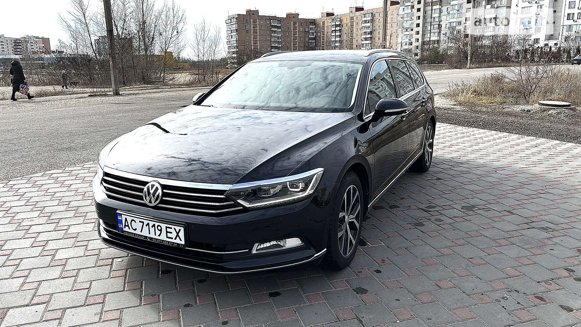 VOLKSWAGEN PASSAT 2016