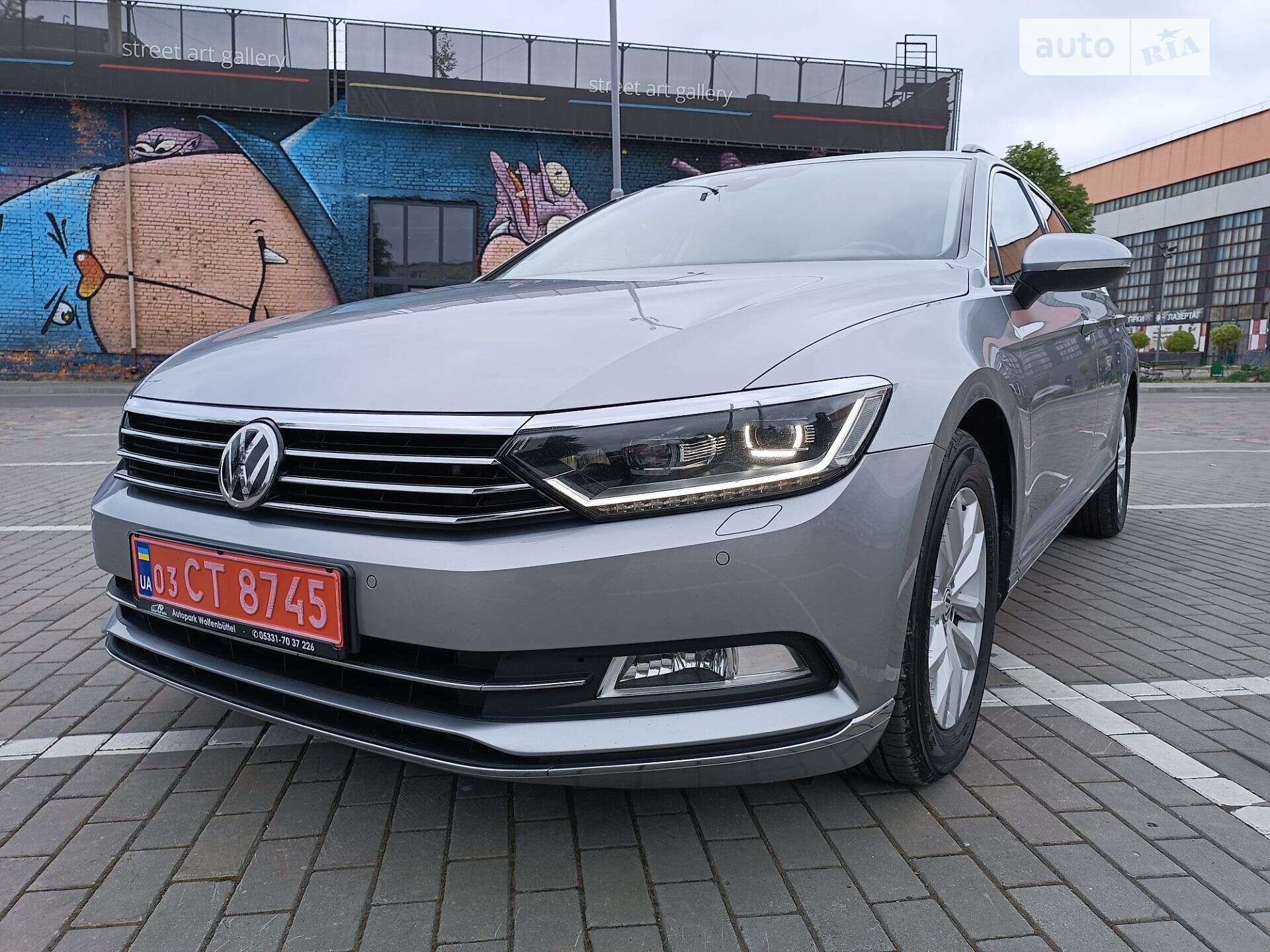 VOLKSWAGEN PASSAT 2017