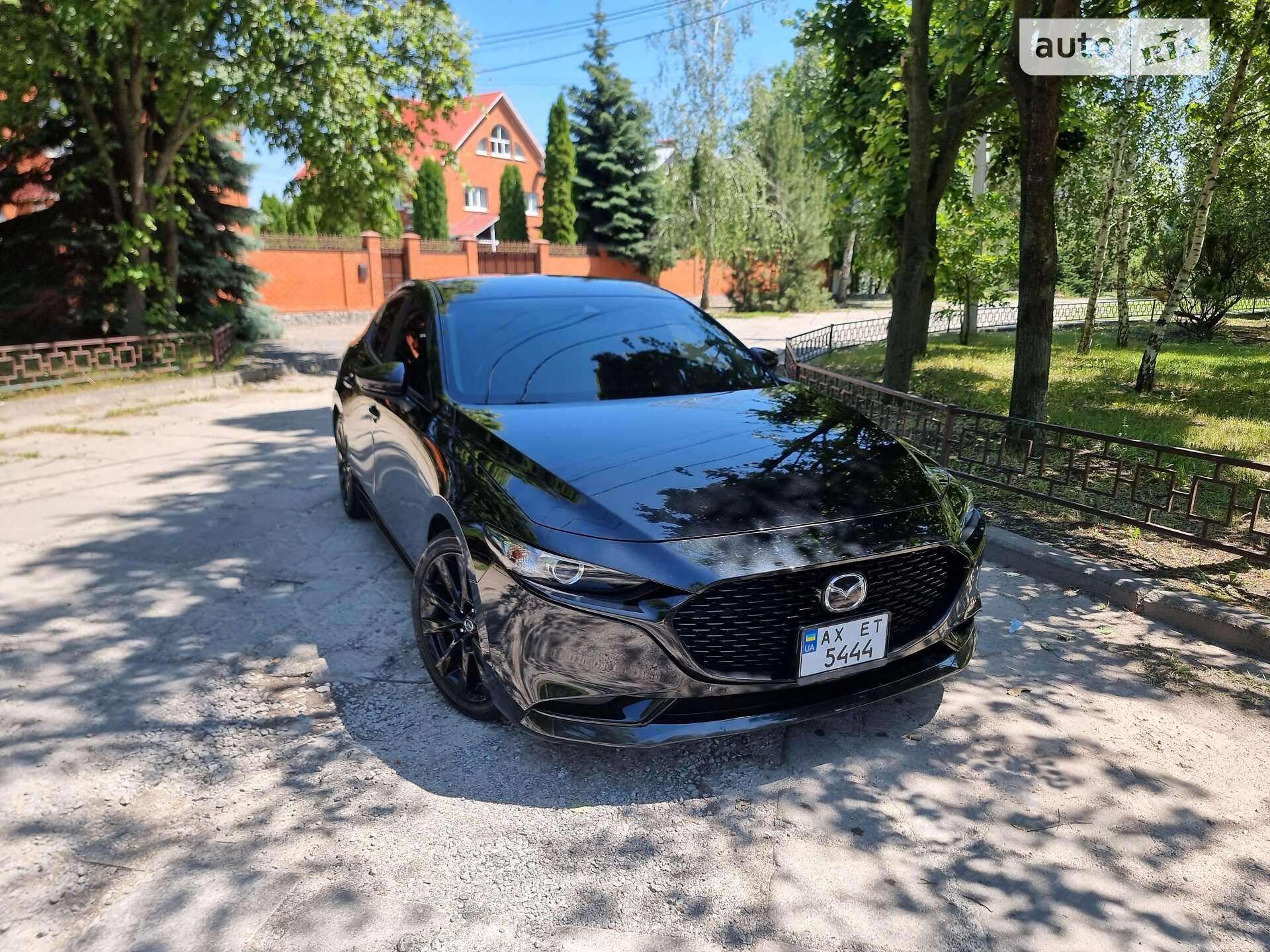 MAZDA 3