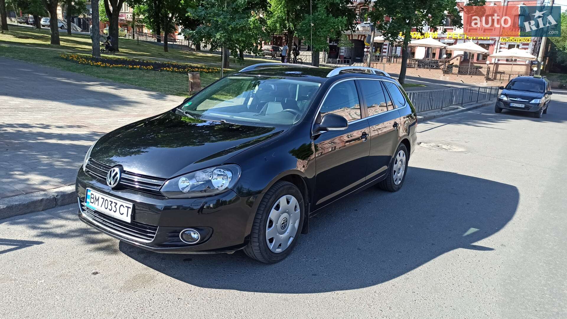 VOLKSWAGEN GOLF 2012