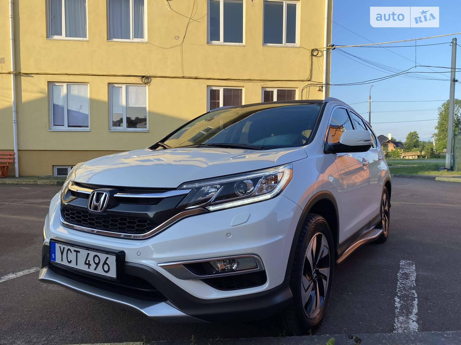 Головне фото звіту автомобіля HONDA CR-V 2016