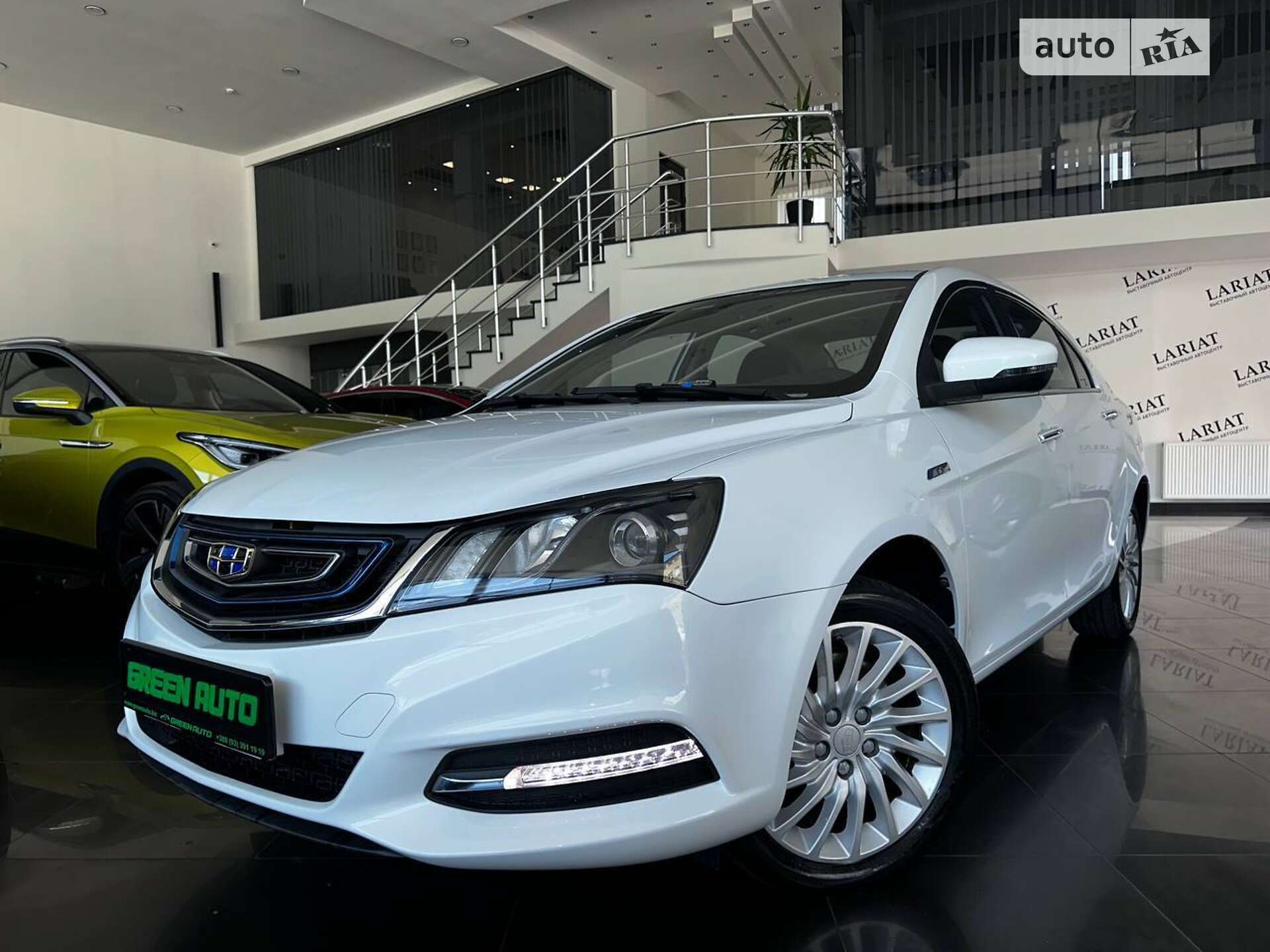Geely Emgrand EV300 2017