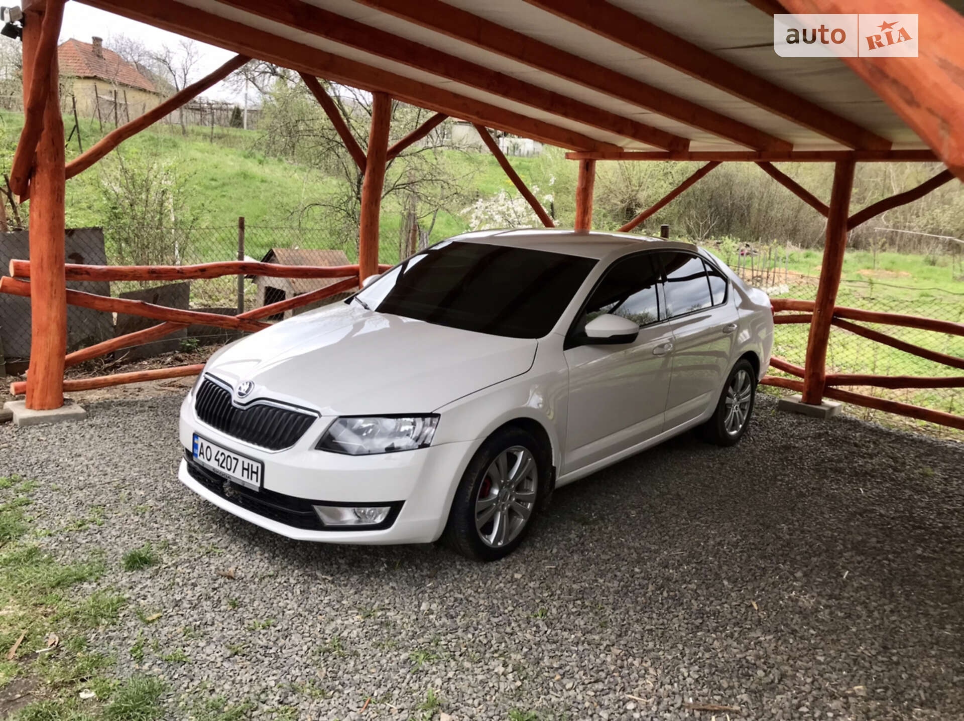 Головне фото звіту автомобіля SKODA OCTAVIA 2014