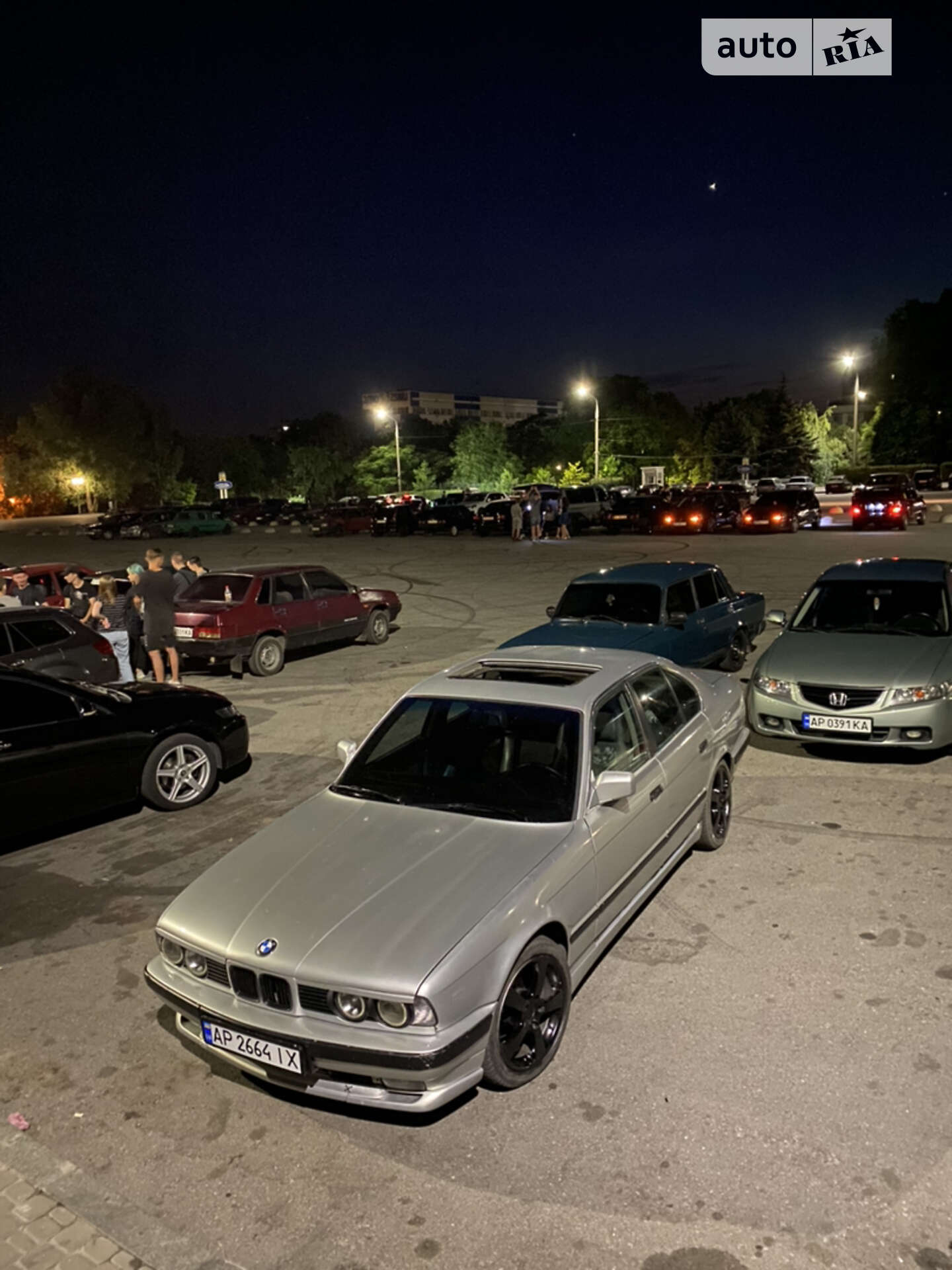 Головне фото звіту автомобіля BMW 520 1989