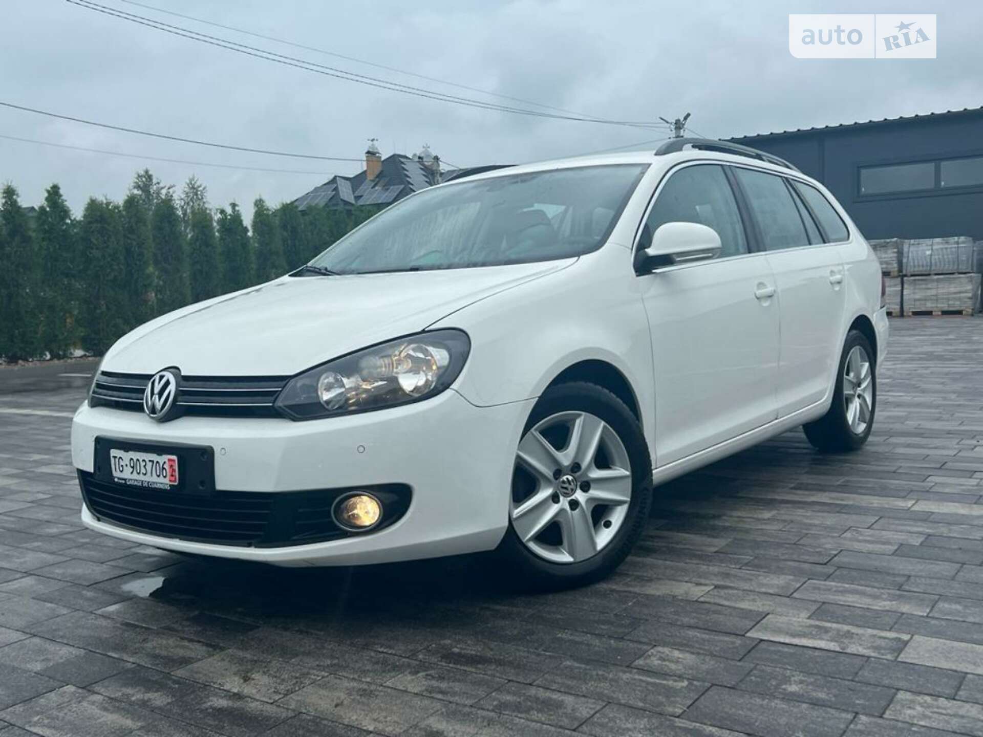 VOLKSWAGEN GOLF 2009