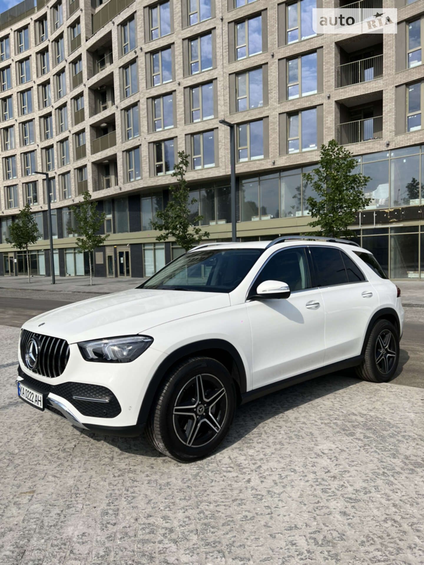 MERCEDES-BENZ GLE 300D 2021