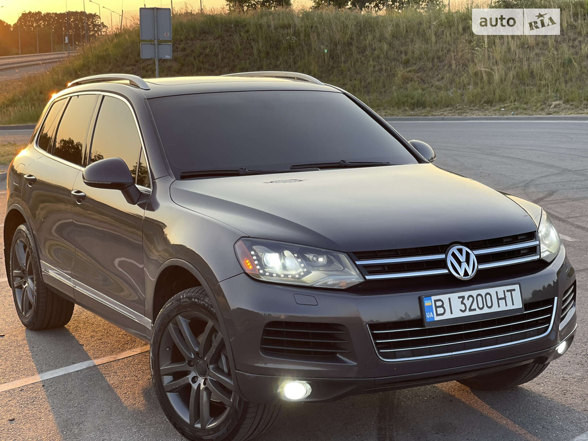 VOLKSWAGEN TOUAREG 2012
