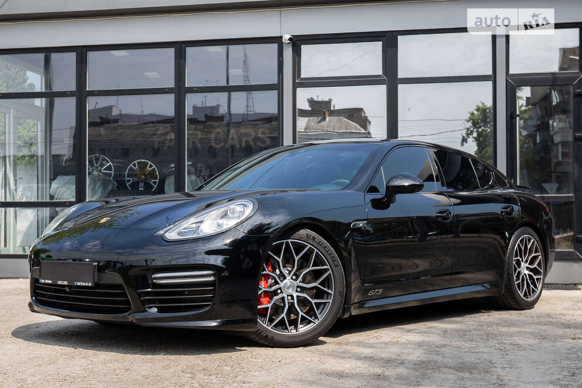 PORSCHE PANAMERA 2016