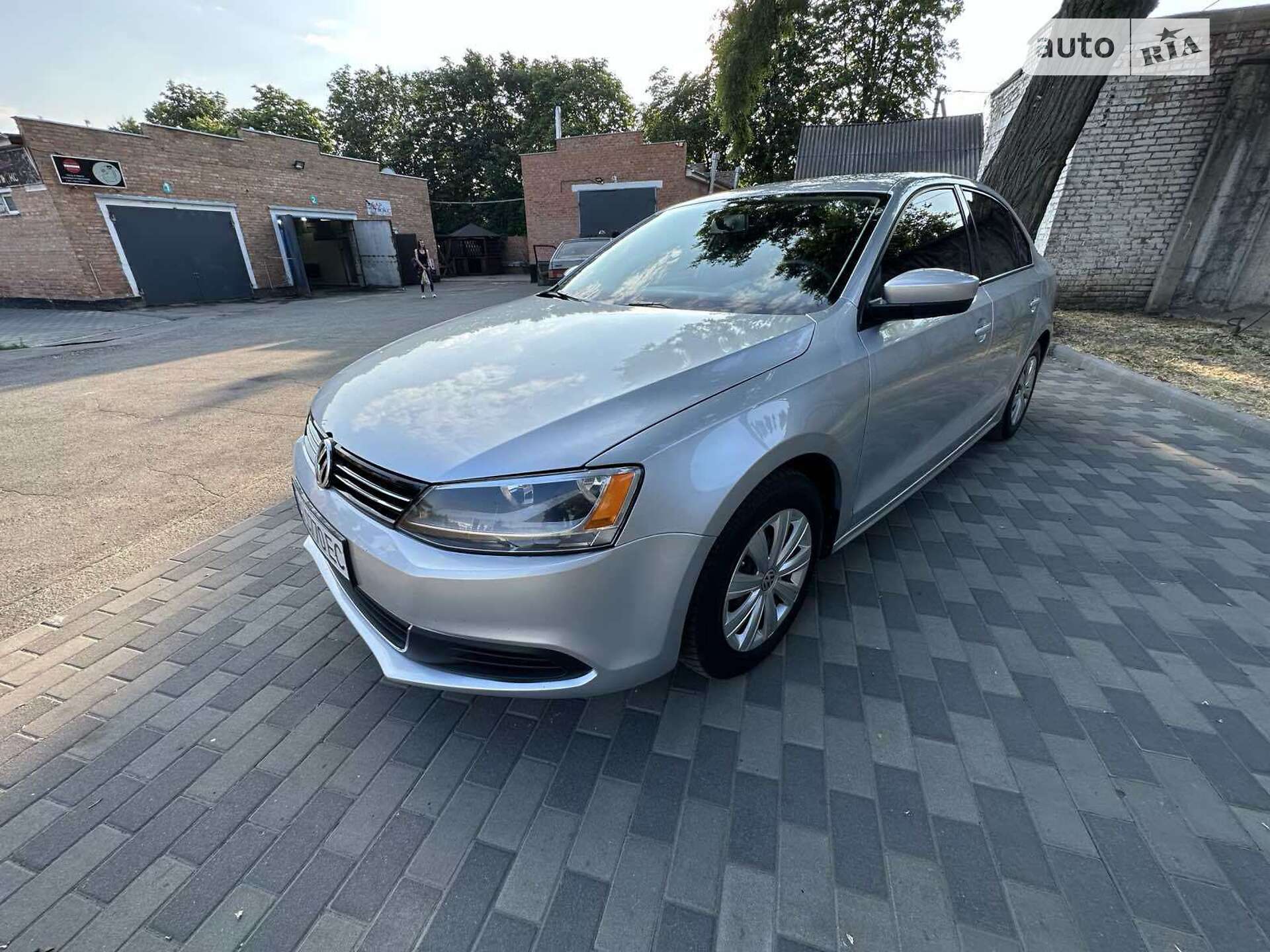 VOLKSWAGEN JETTA 2013