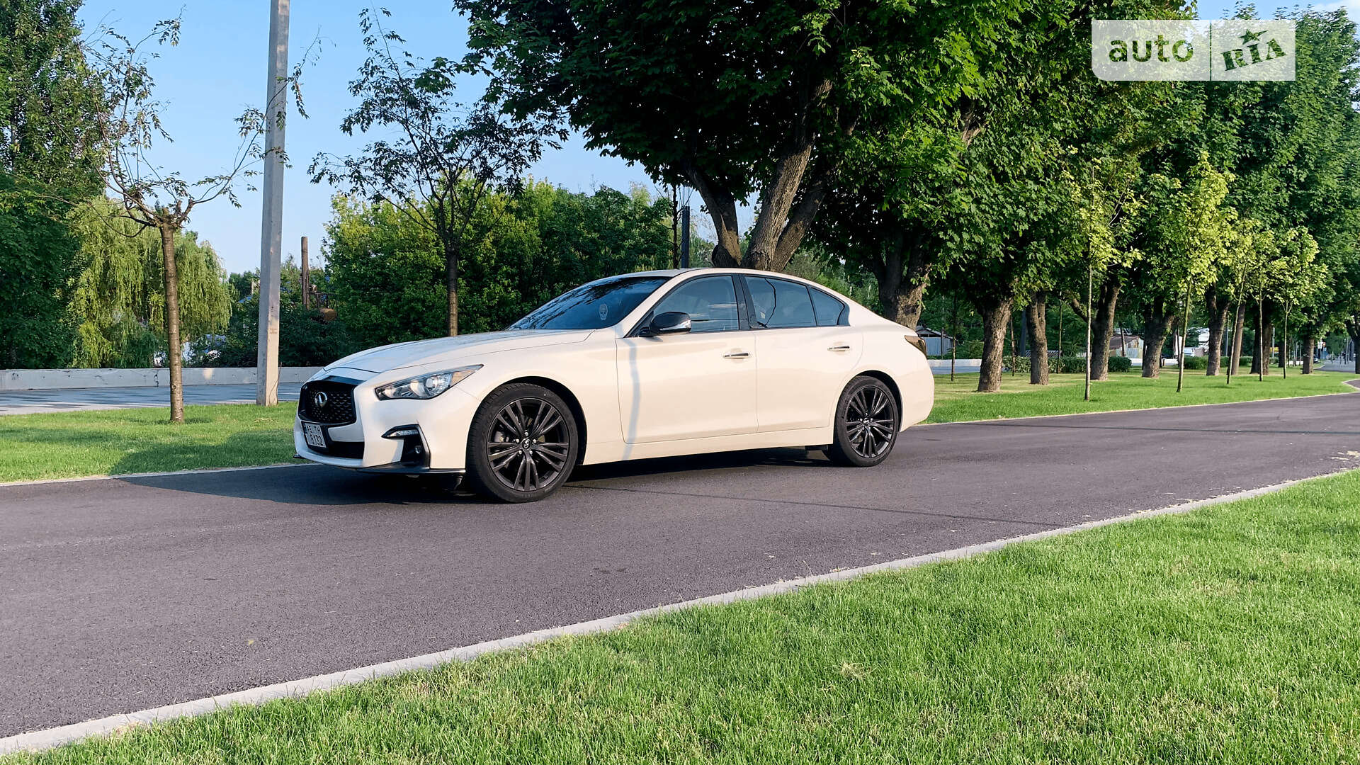 Головне фото звіту автомобіля INFINITI Q50 2017
