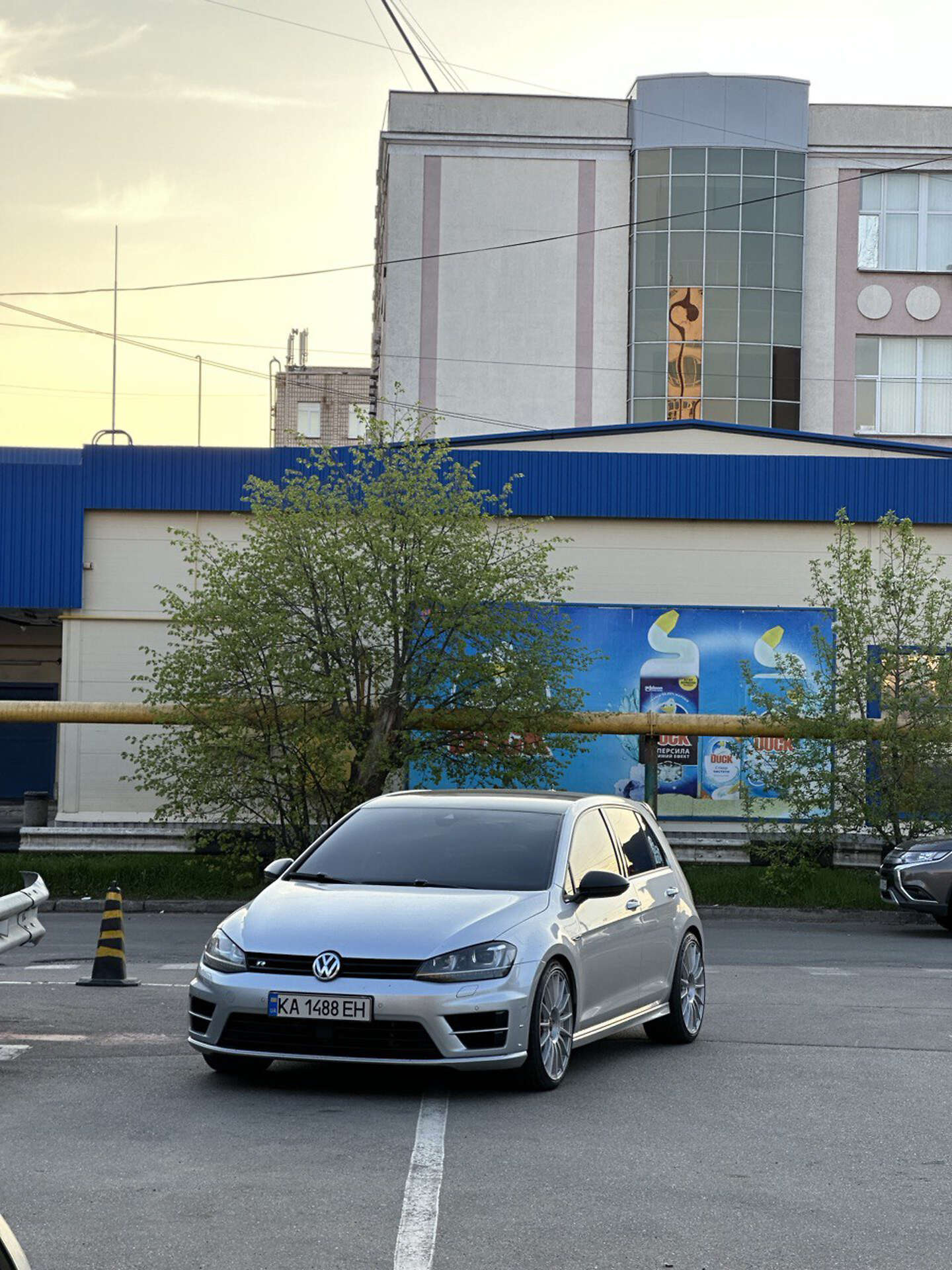 VOLKSWAGEN GOLF 2016
