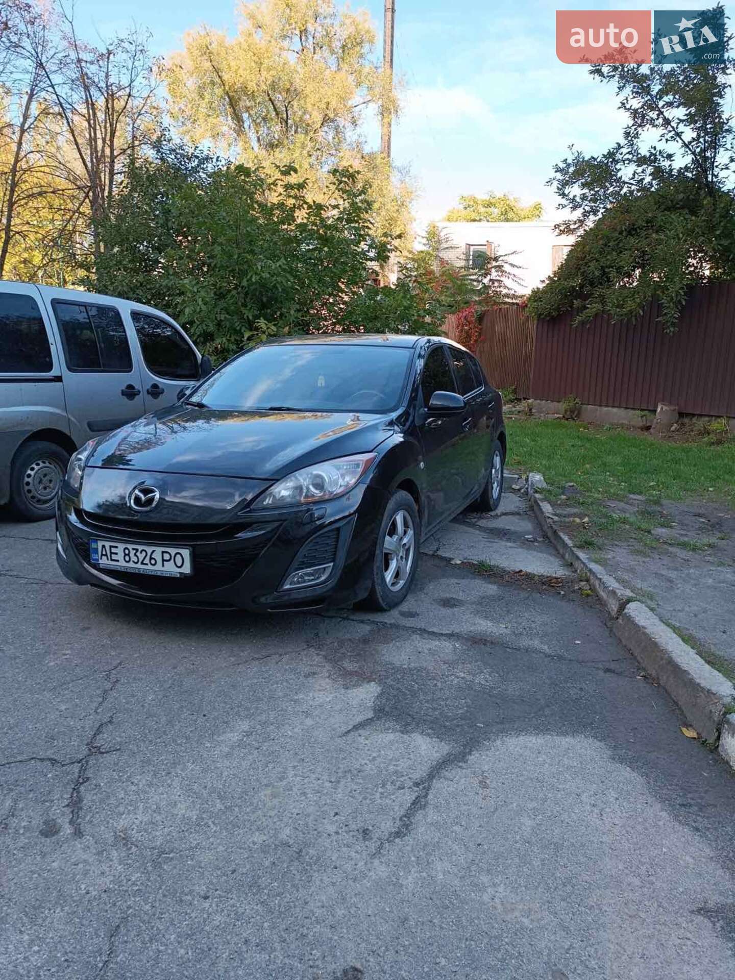 MAZDA 3 2010