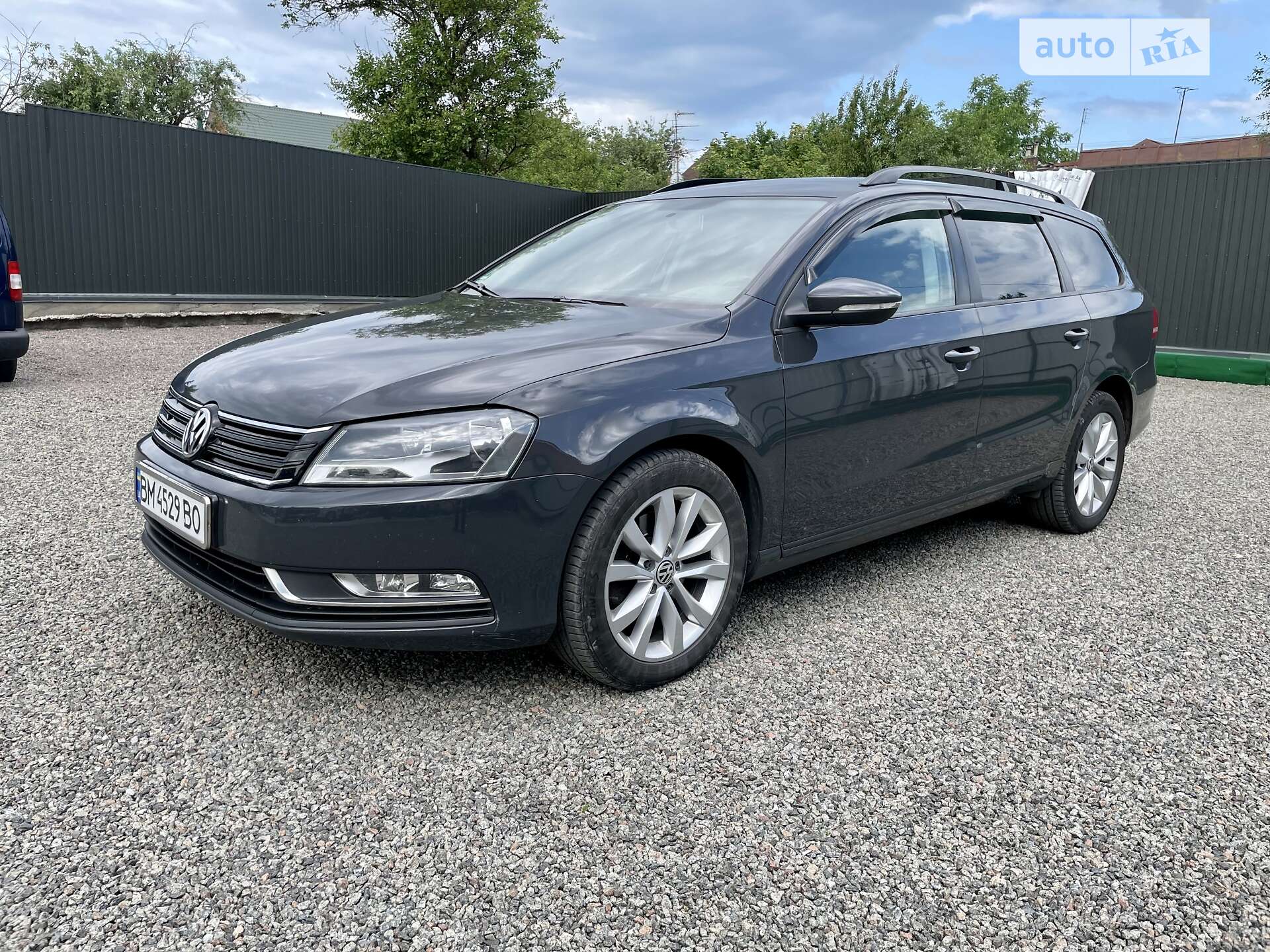 VOLKSWAGEN PASSAT 2012