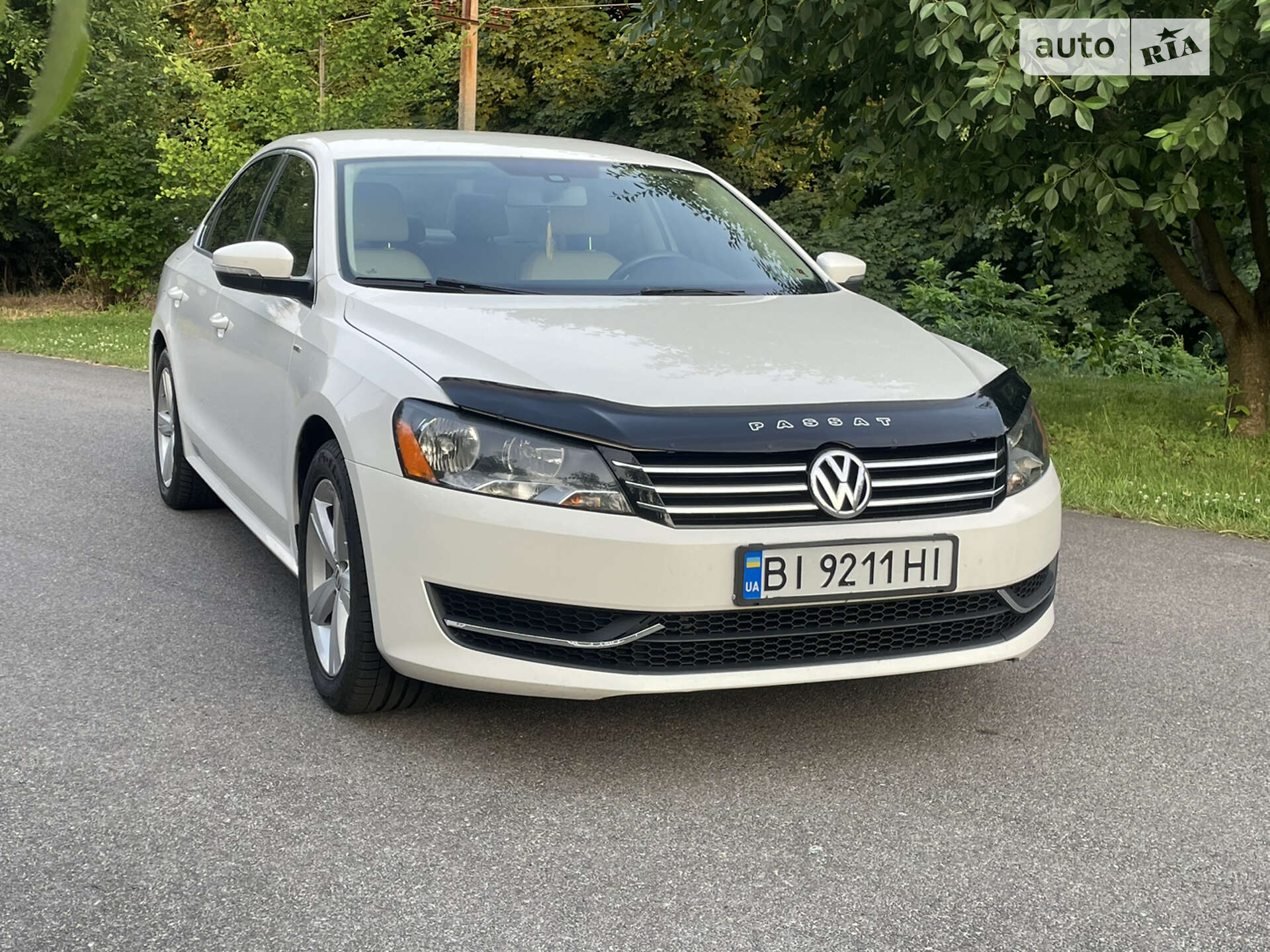 VOLKSWAGEN PASSAT 2013