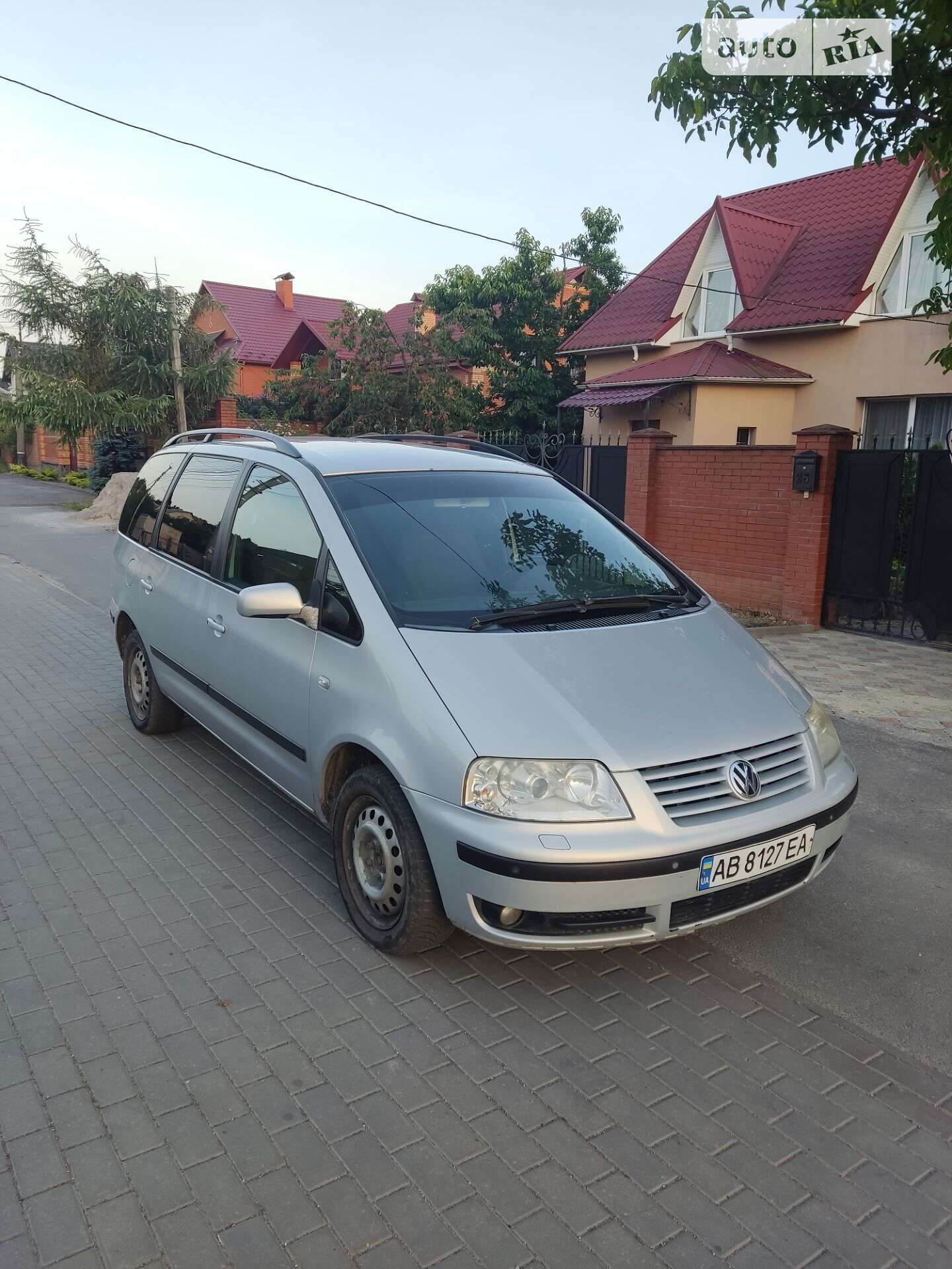 Головне фото звіту автомобіля VOLKSWAGEN SHARAN 1.9 TDI 2002