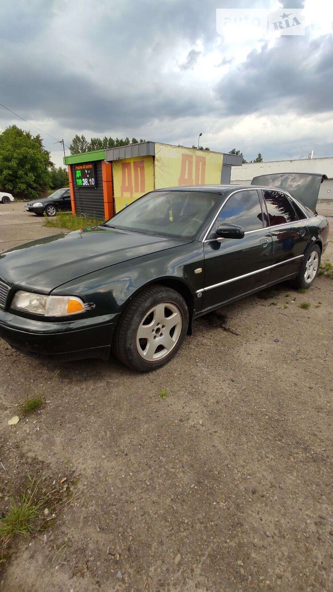 AUDI A8 1997