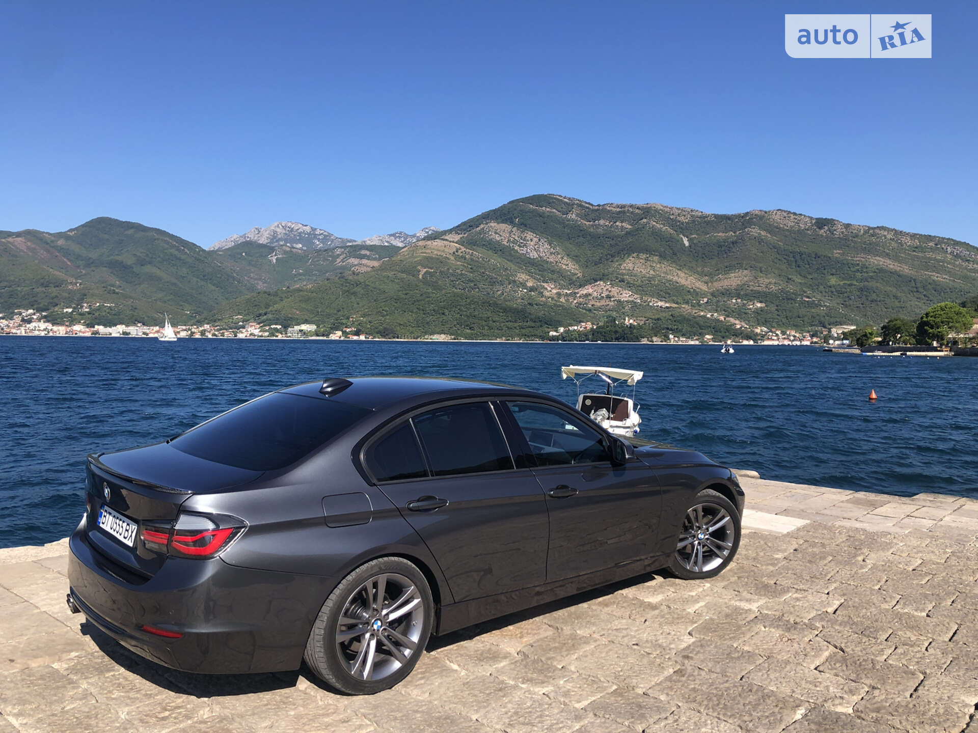 BMW 328I 2011