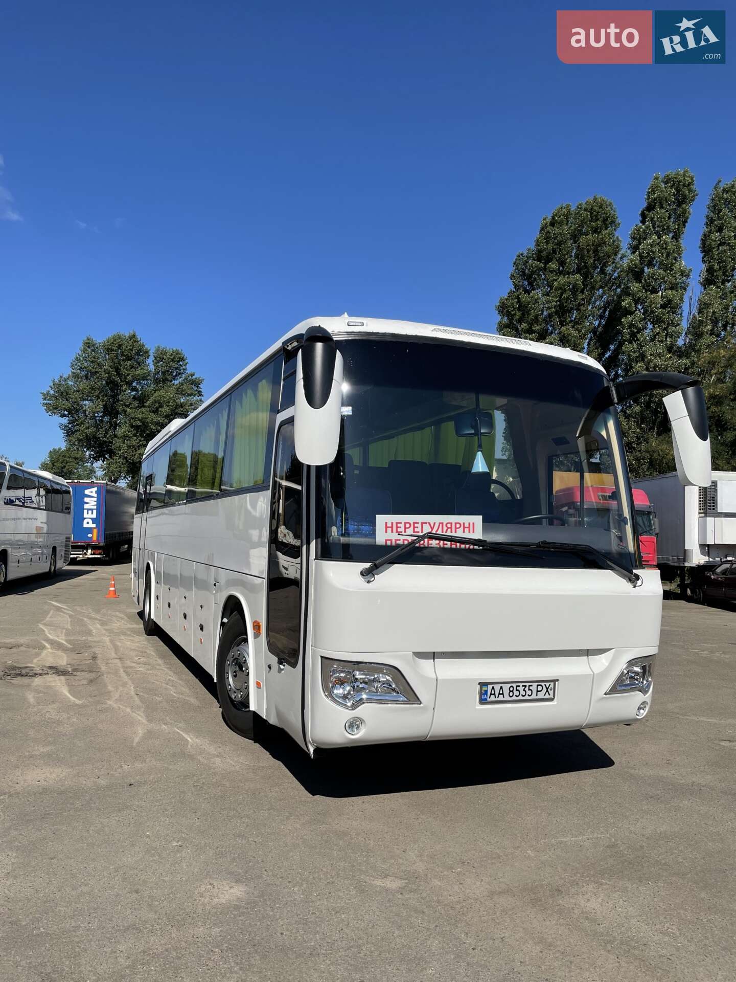 MITSUBISHI PRENSES MS715DA 1996