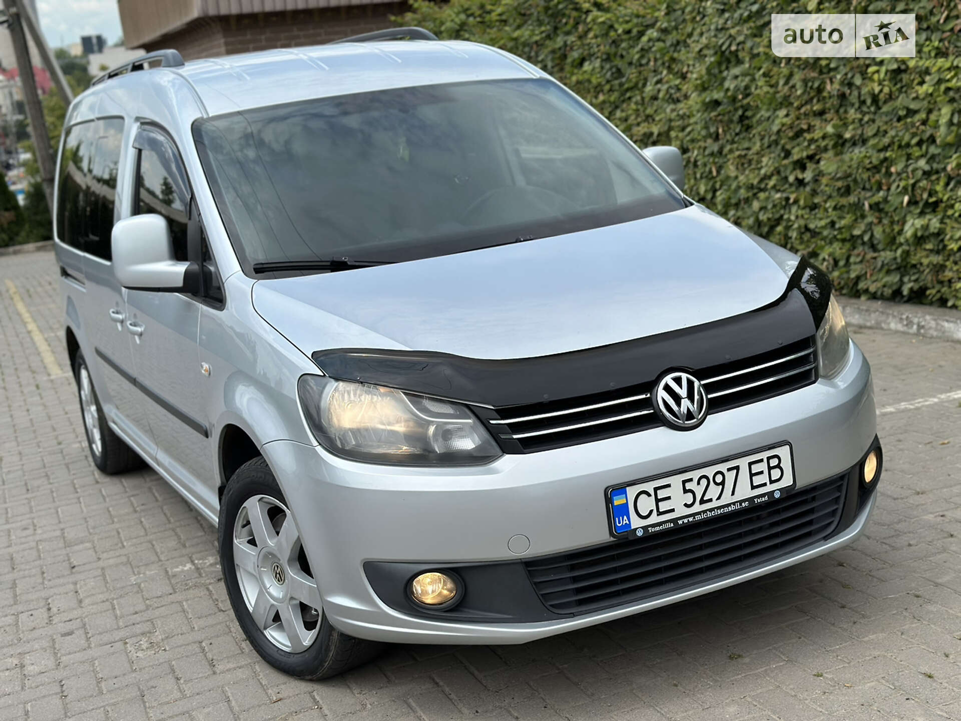 VOLKSWAGEN CADDY 2011