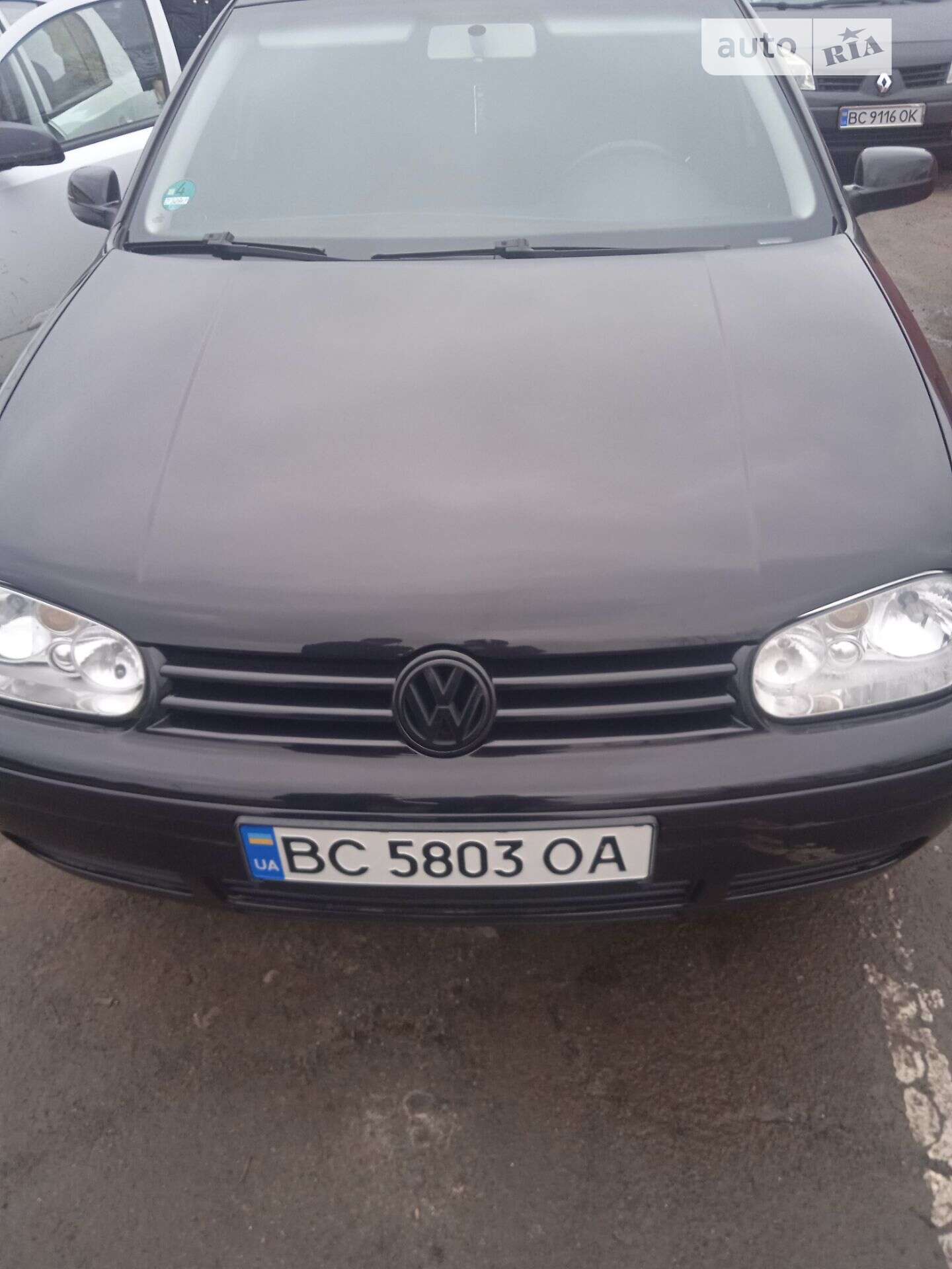 VOLKSWAGEN GOLF 2004