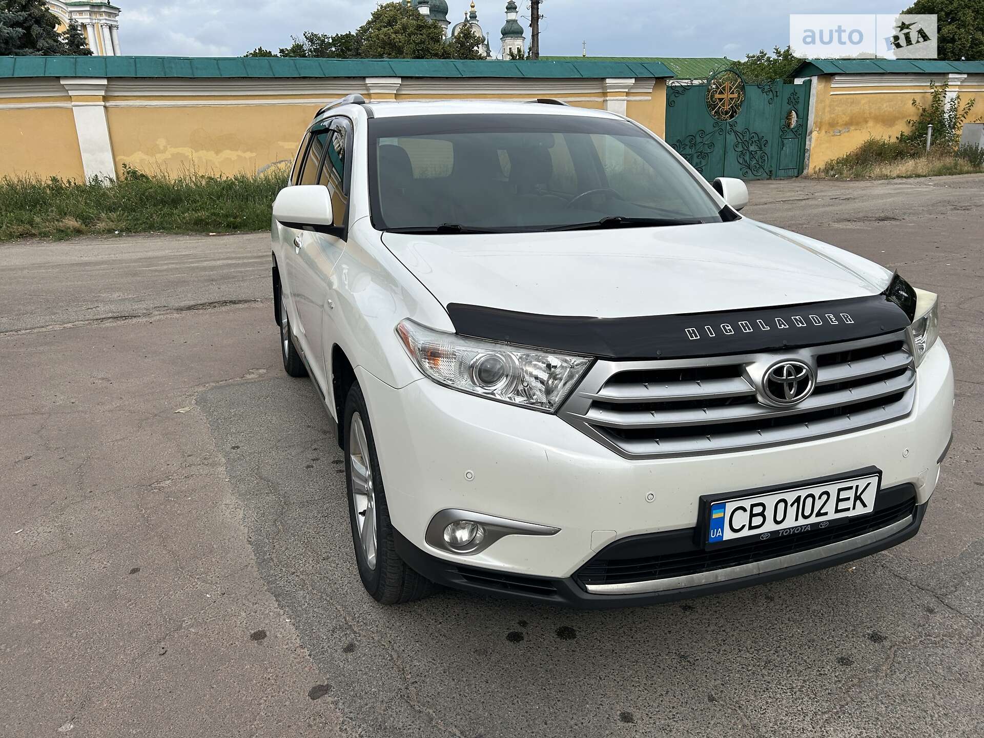 TOYOTA HIGHLANDER 2011
