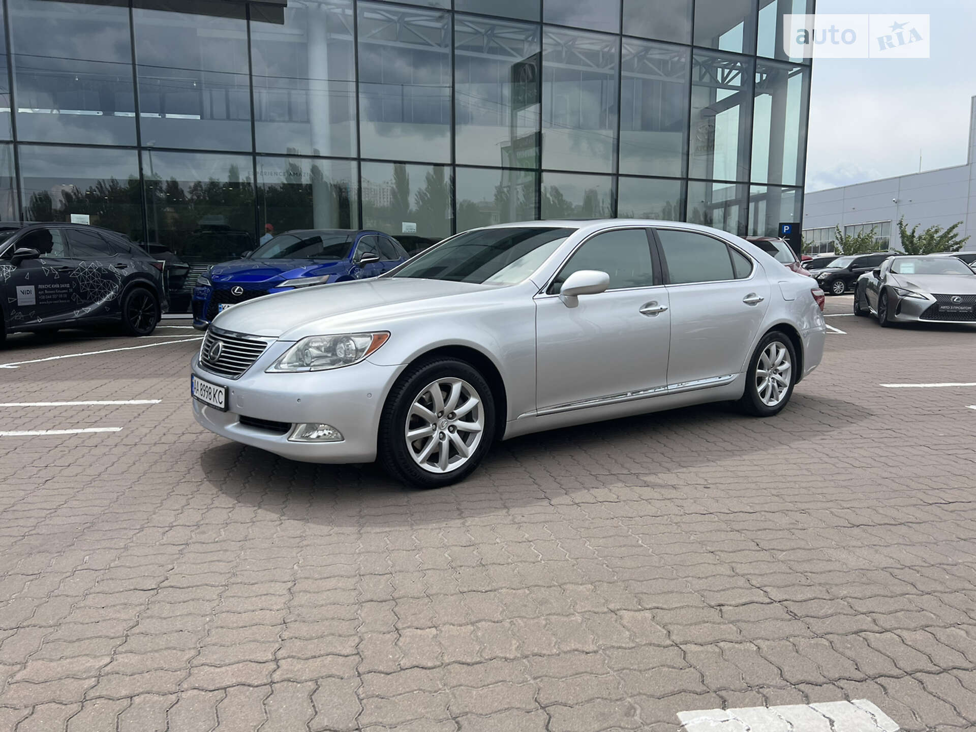 LEXUS LS 460 2006