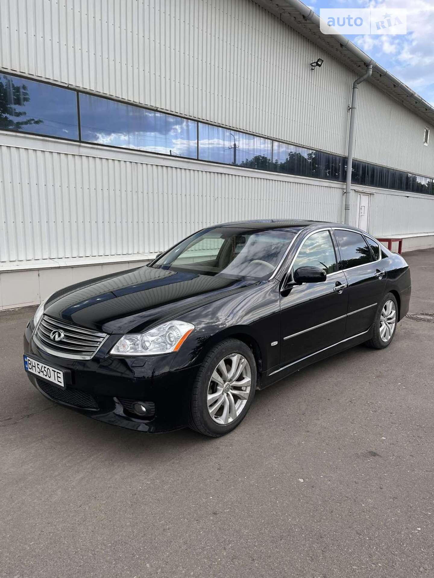 Infiniti M35 2008
