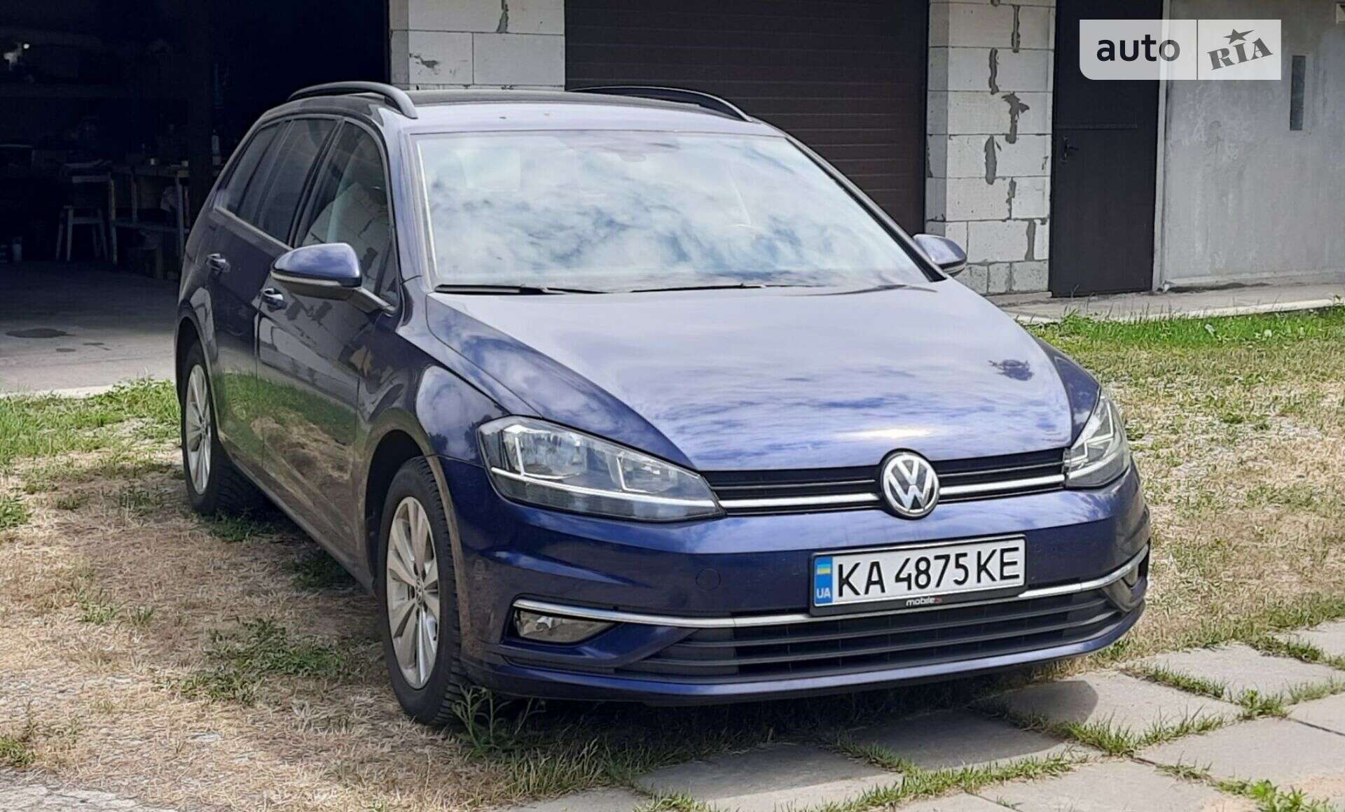 VOLKSWAGEN GOLF 2017