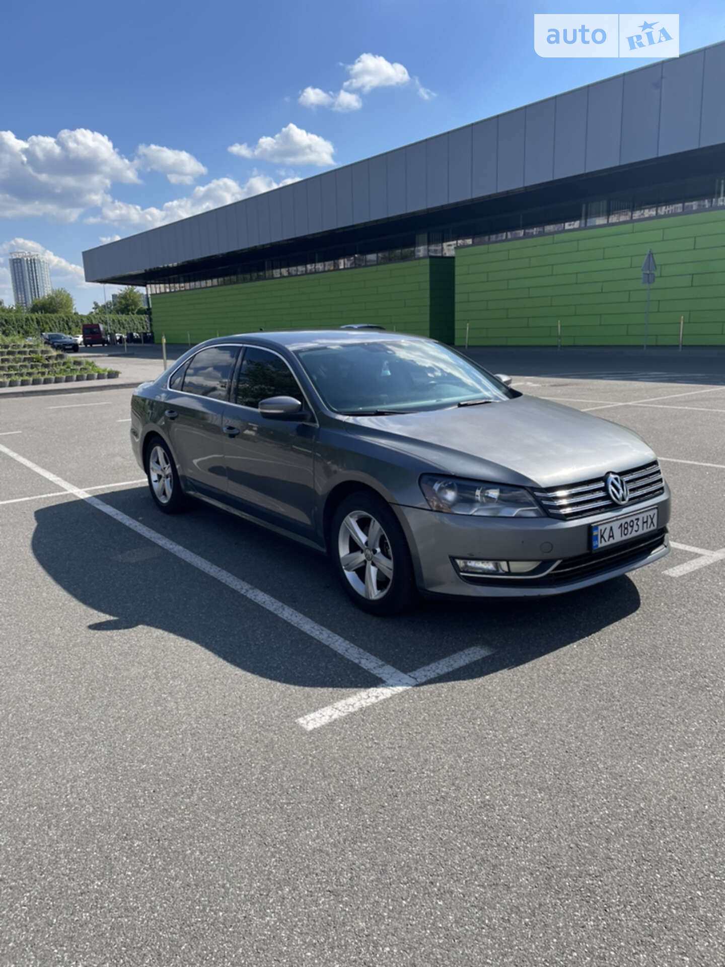 VOLKSWAGEN PASSAT 2013