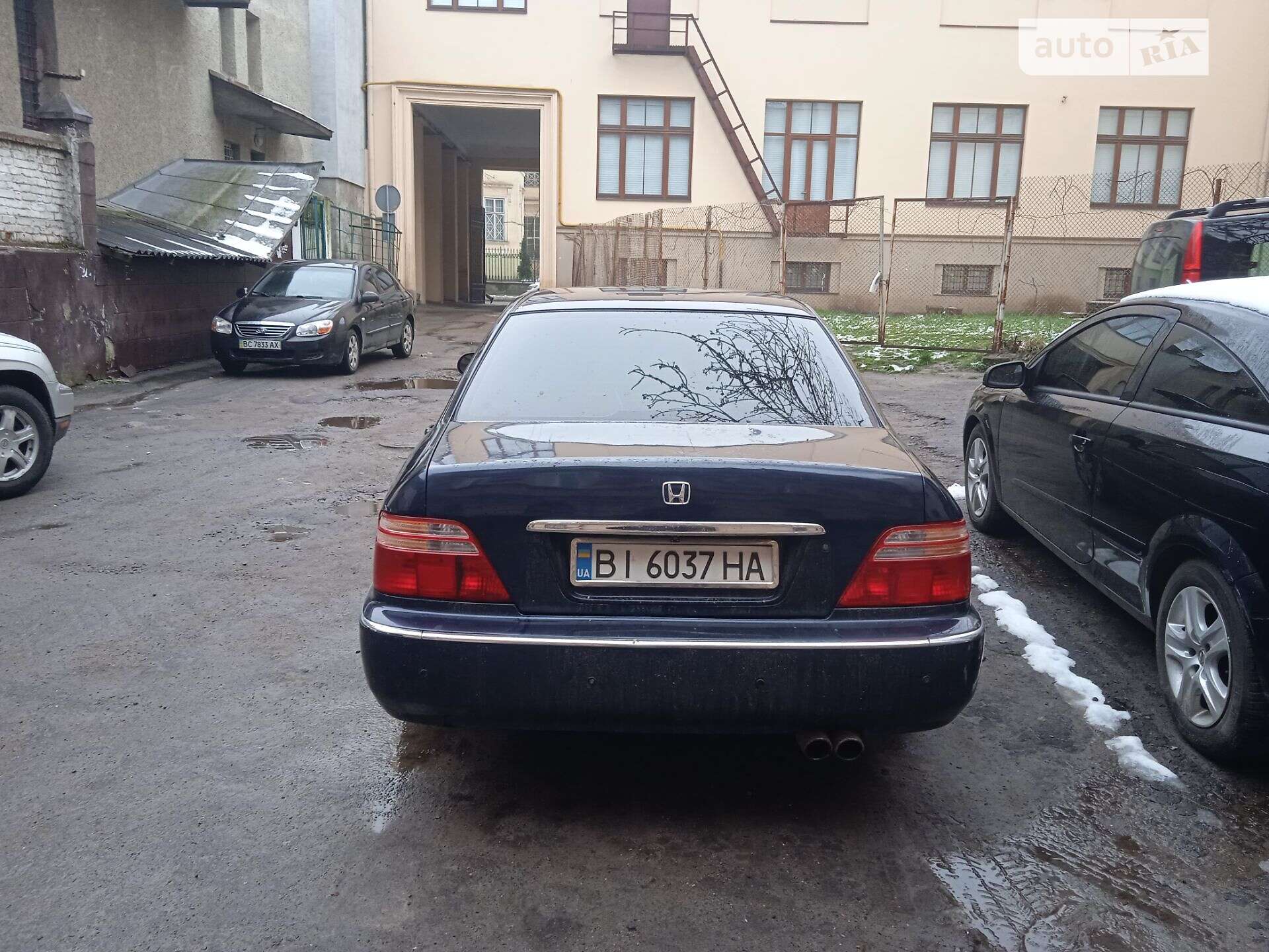HONDA LEGEND 2000