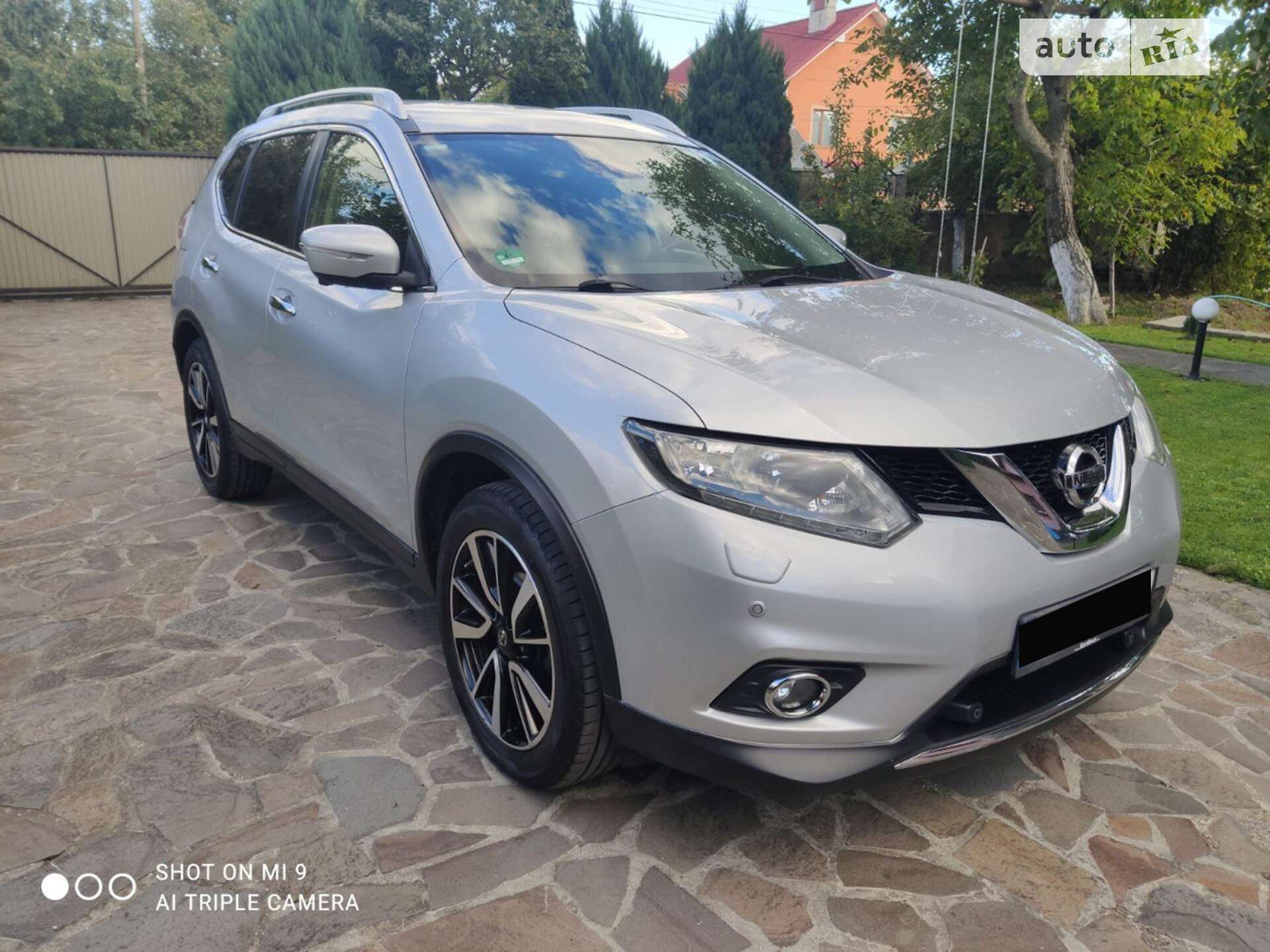 NISSAN X-TRAIL 2015