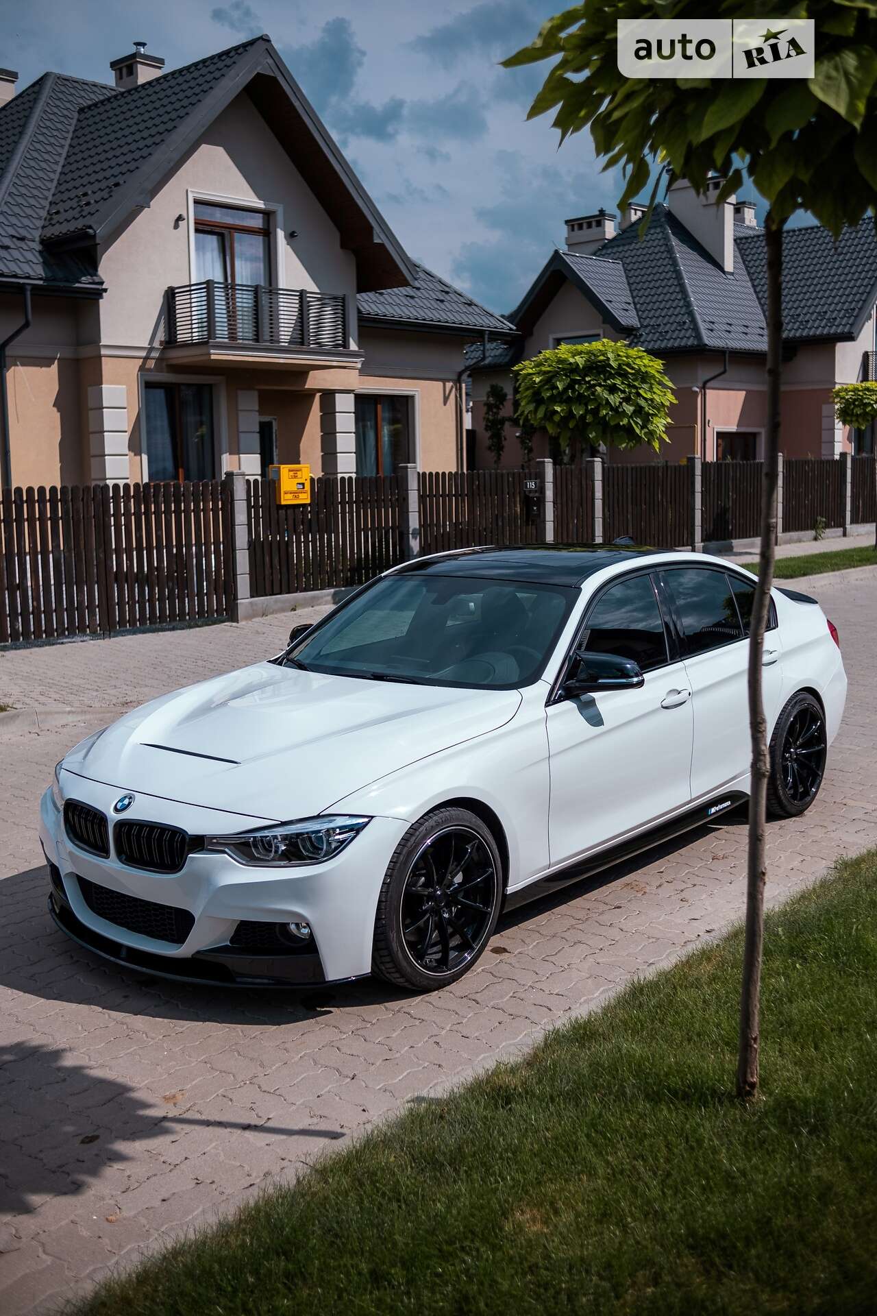 BMW 340