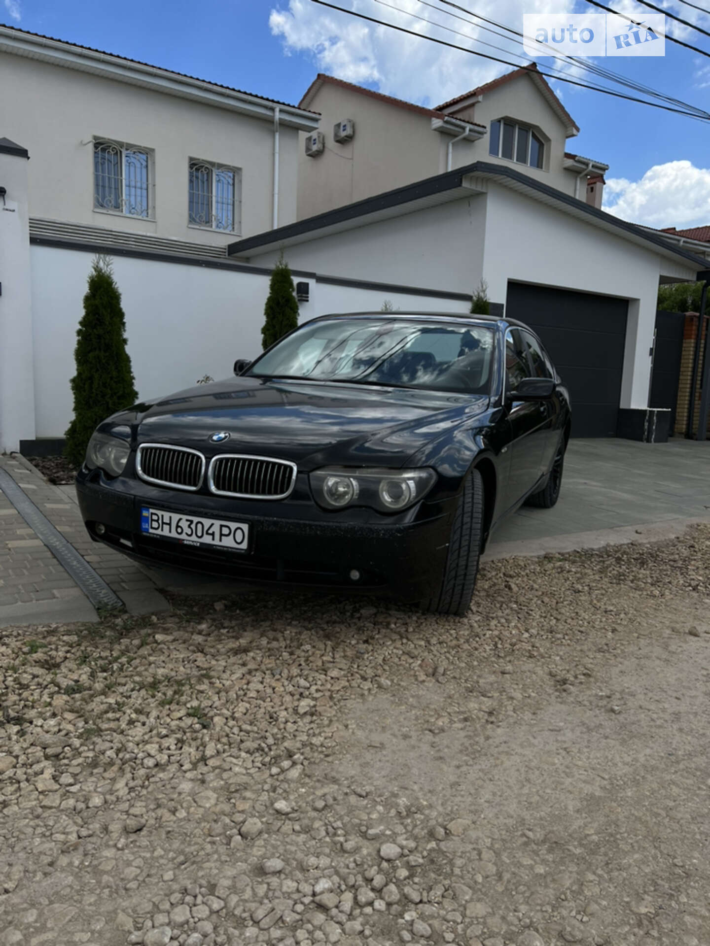 BMW 745I 2004
