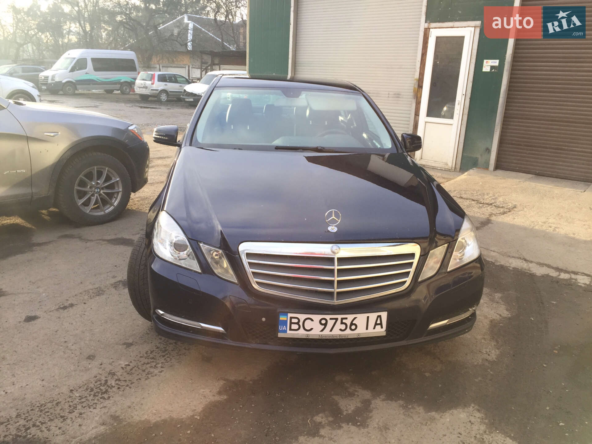 MERCEDES-BENZ E 300 2012