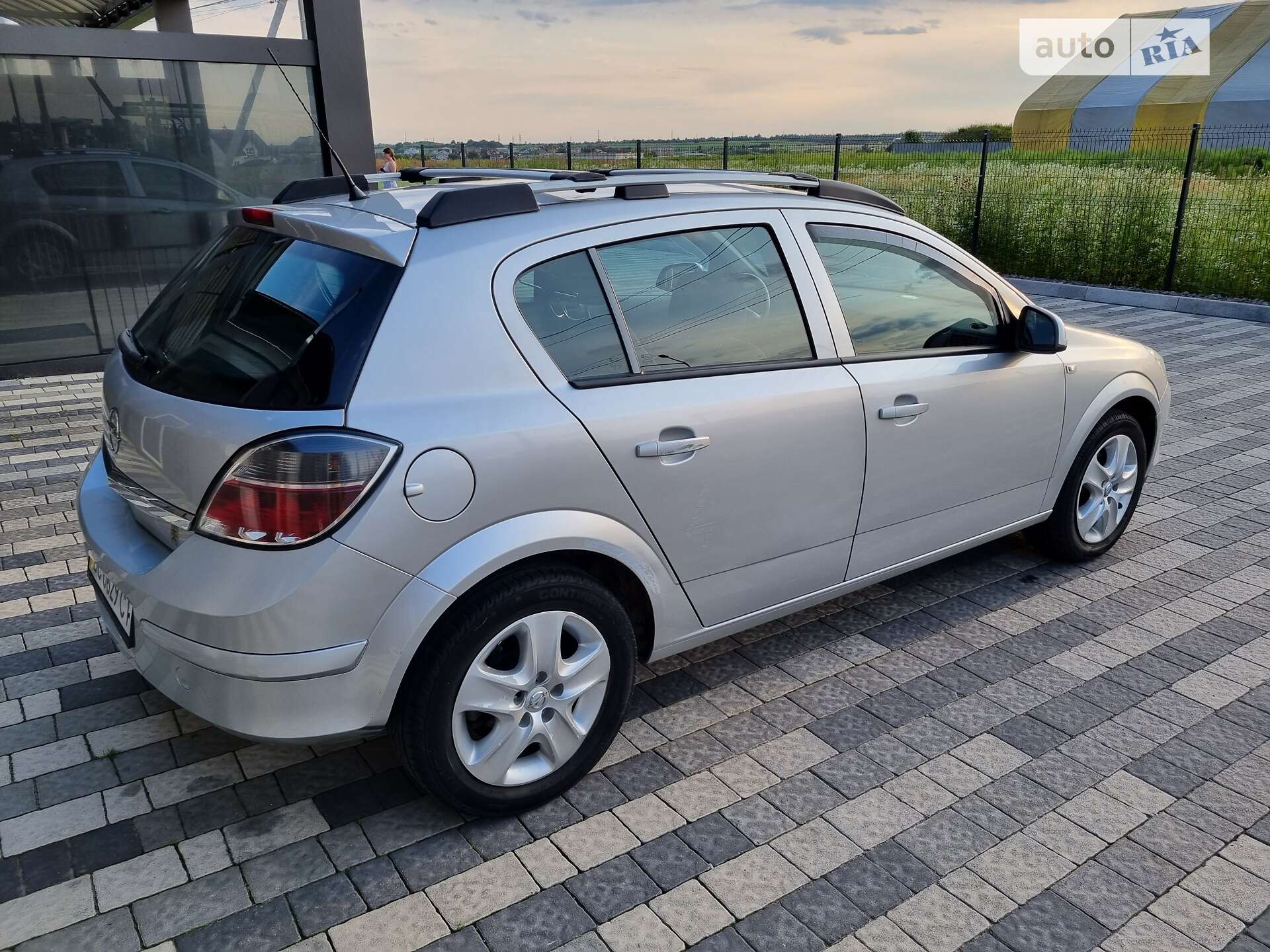 Головне фото звіту автомобіля OPEL ASTRA 2012