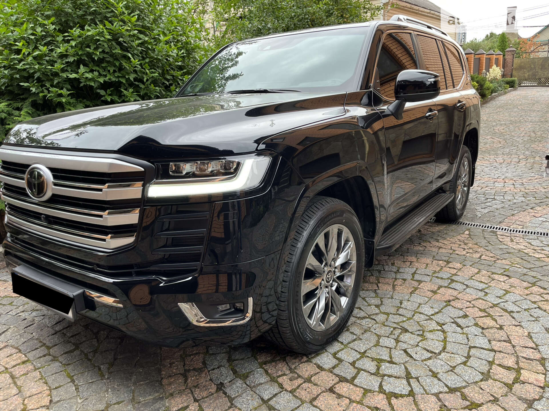 TOYOTA LAND CRUISER 2021