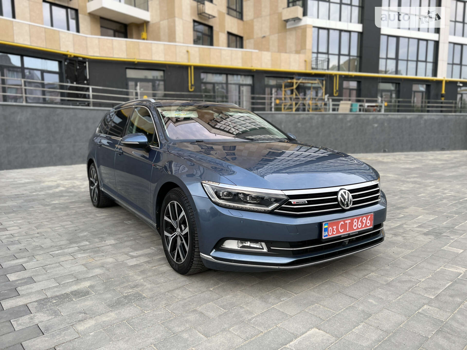 VOLKSWAGEN PASSAT 2015