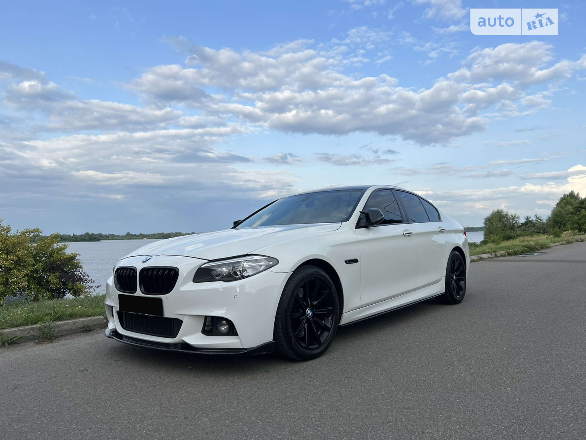 BMW 535XI 2014