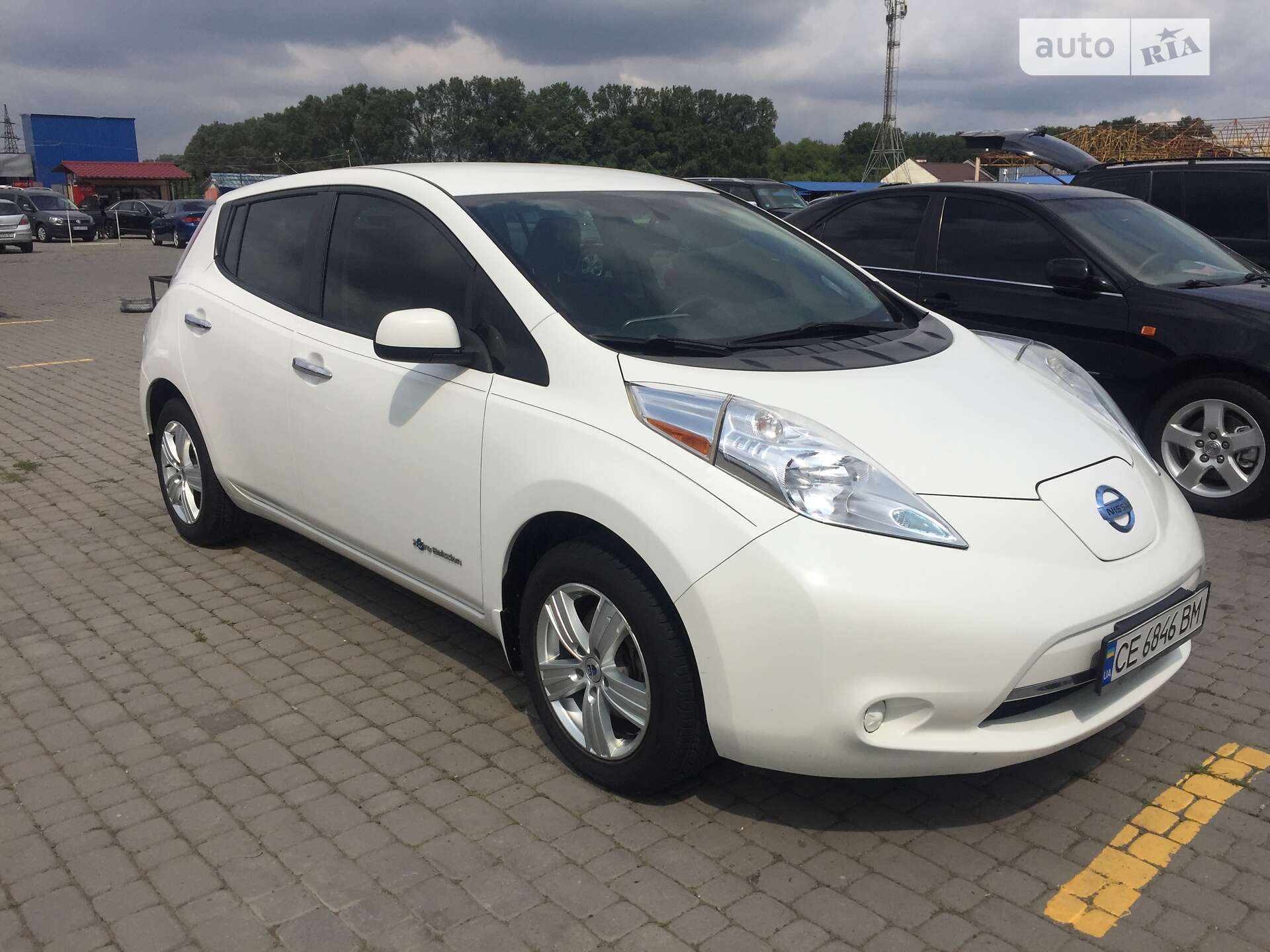 Головне фото звіту автомобіля NISSAN LEAF 2015