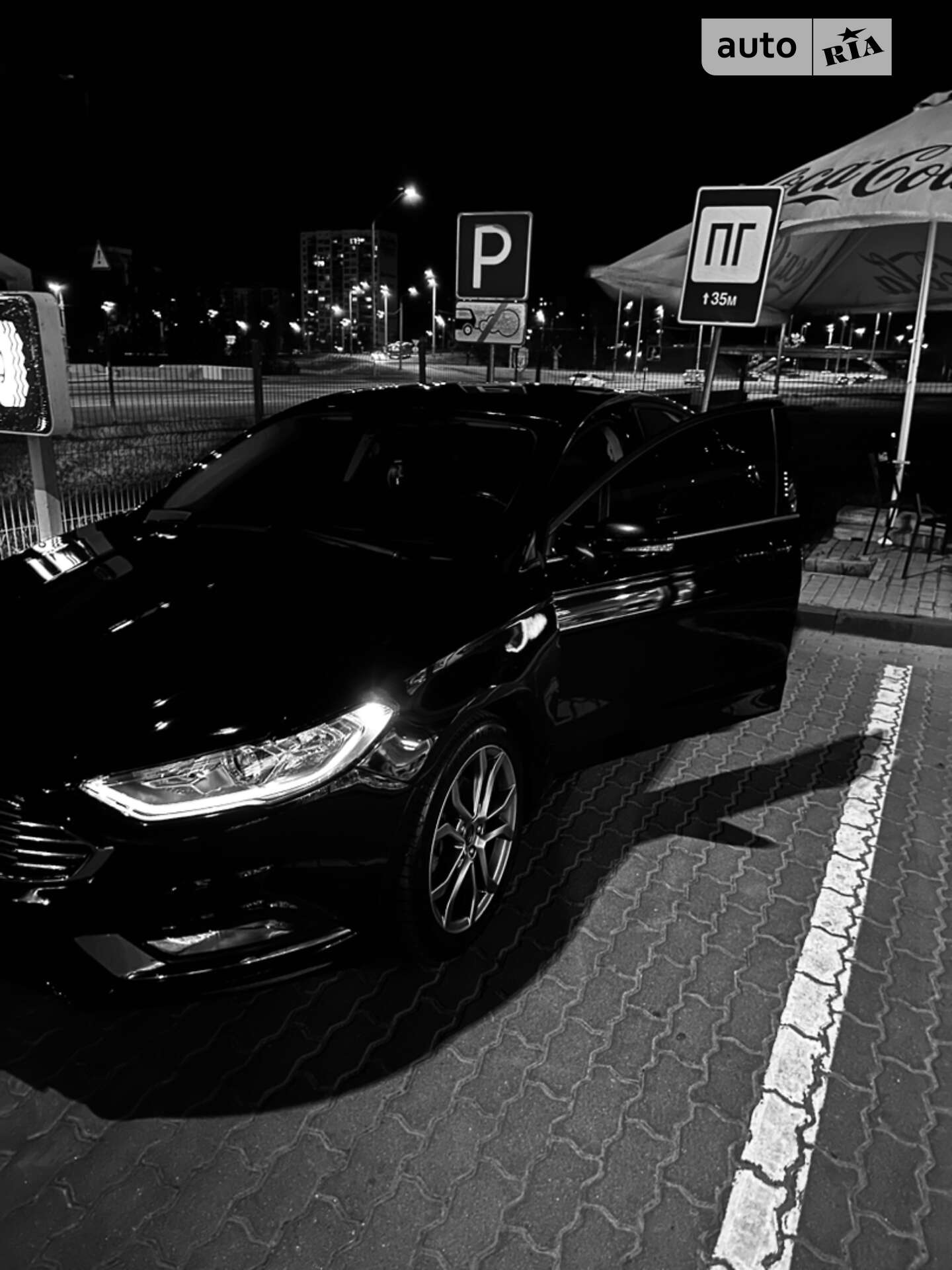 Головне фото звіту автомобіля FORD FUSION 2017
