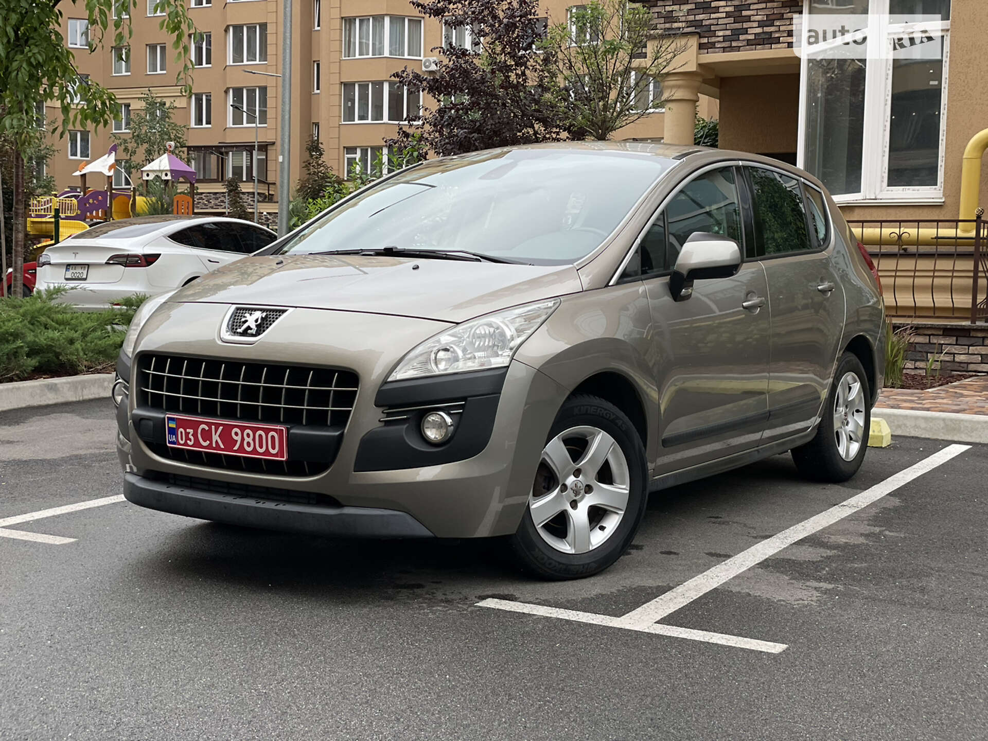 PEUGEOT 3008 2010