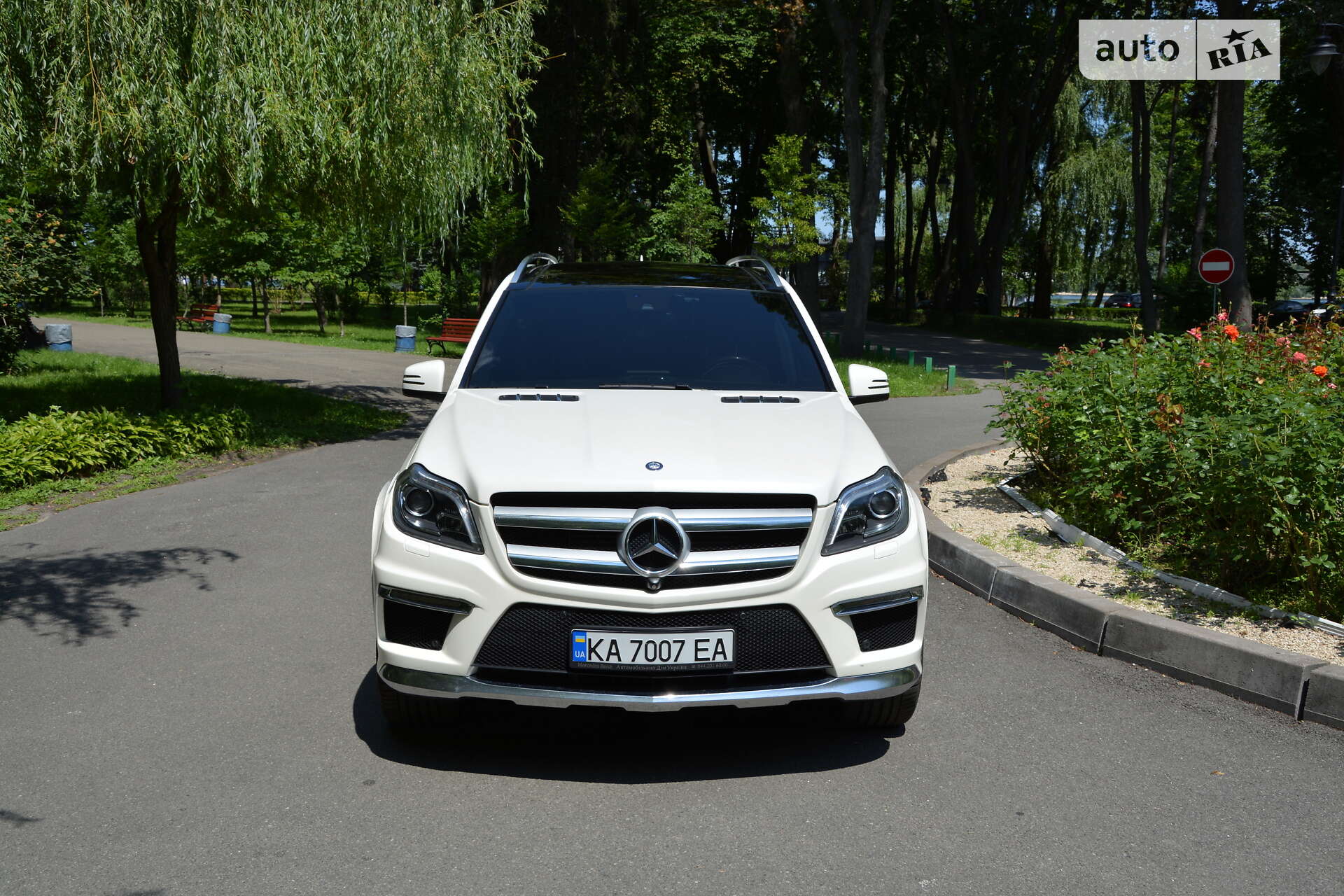 Головне фото звіту автомобіля MERCEDES-BENZ GL 350 CDI 2015