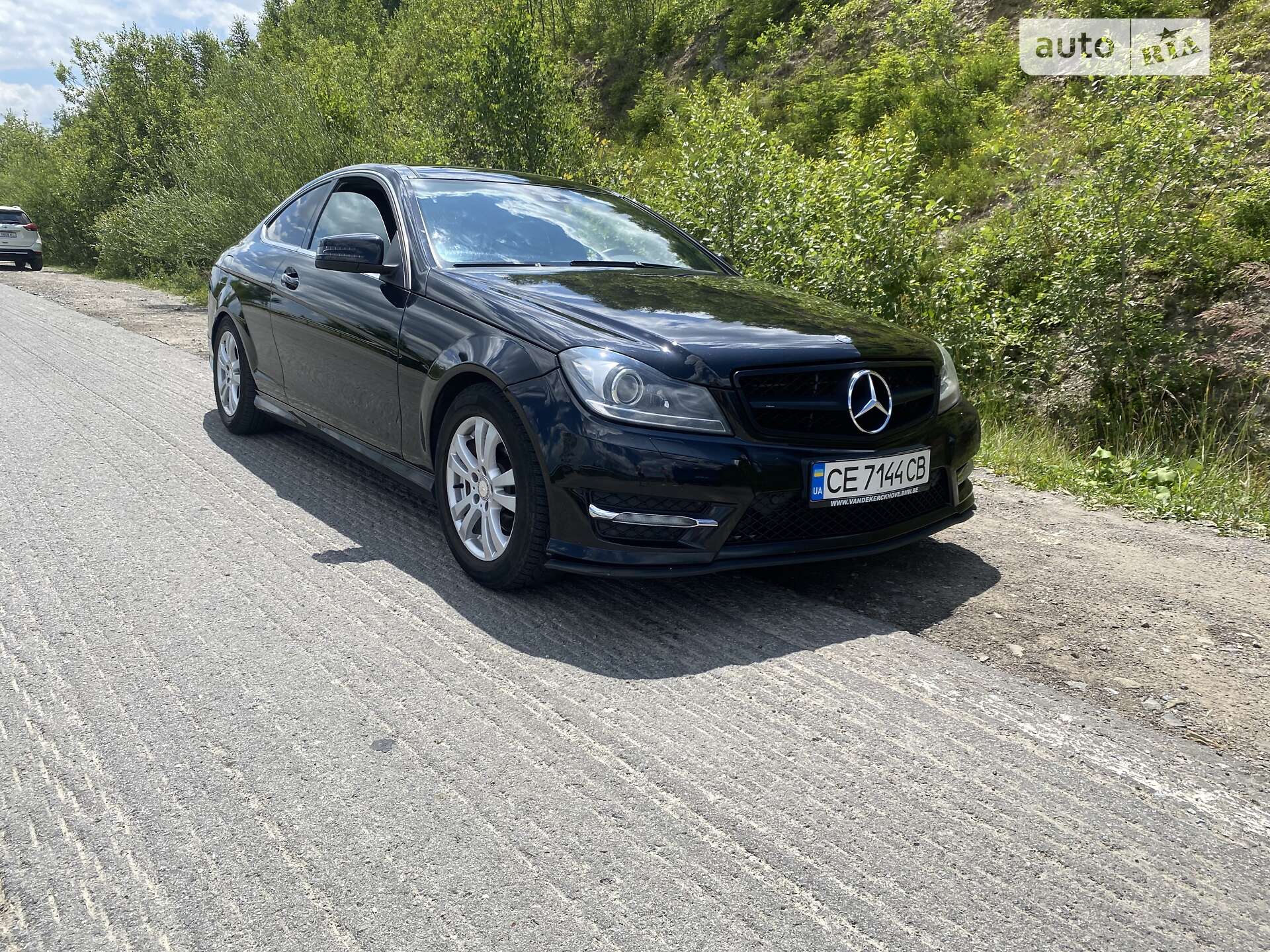 MERCEDES-BENZ C 250 2011