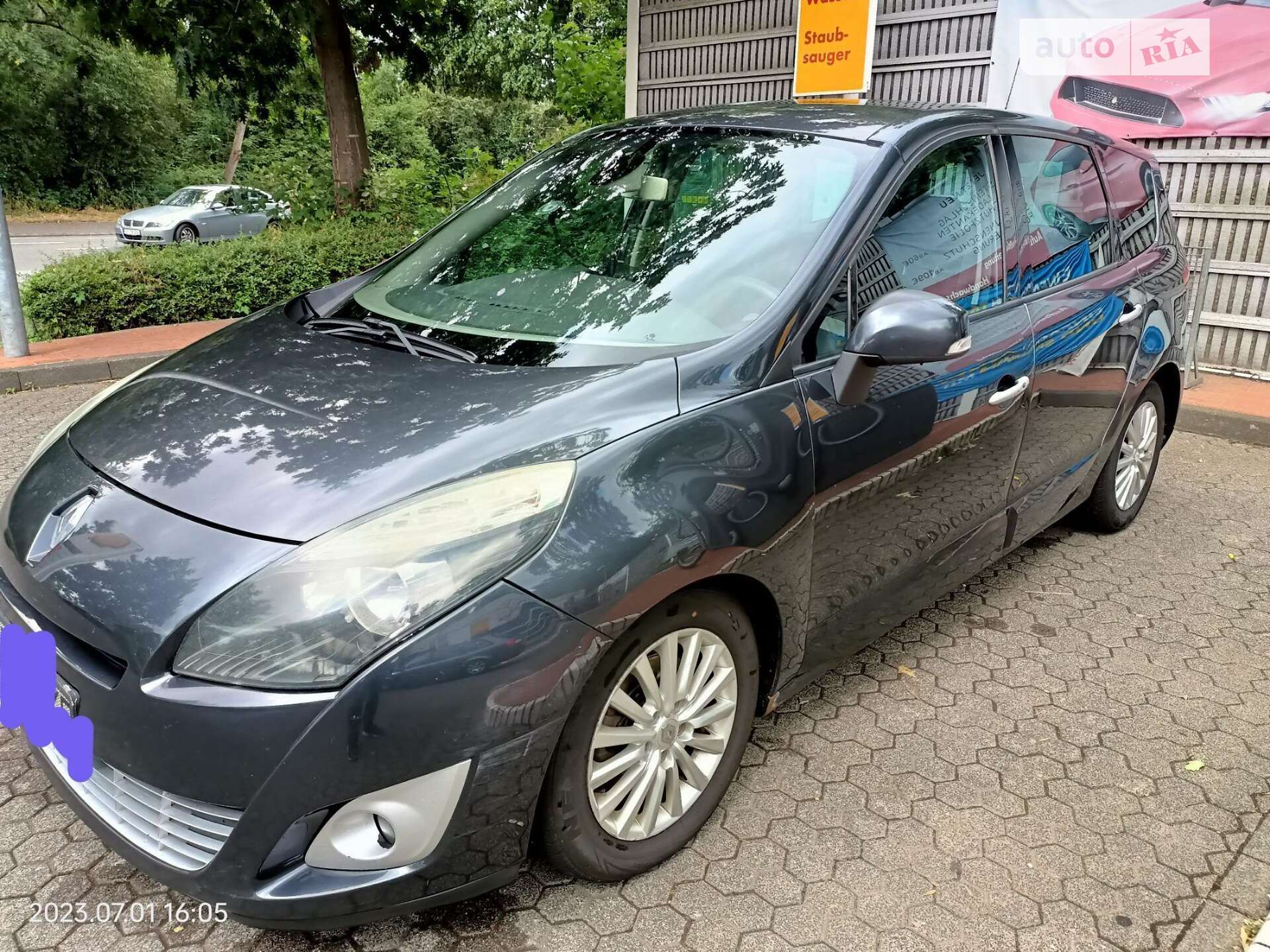 RENAULT MEGANE SCENIC 2011