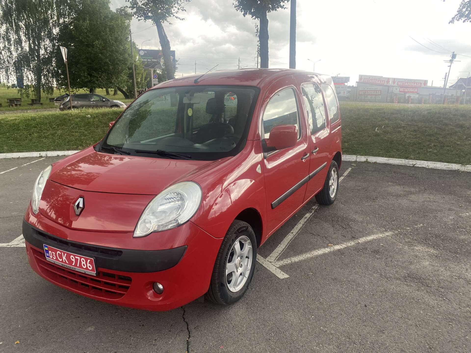 RENAULT KANGOO 2010