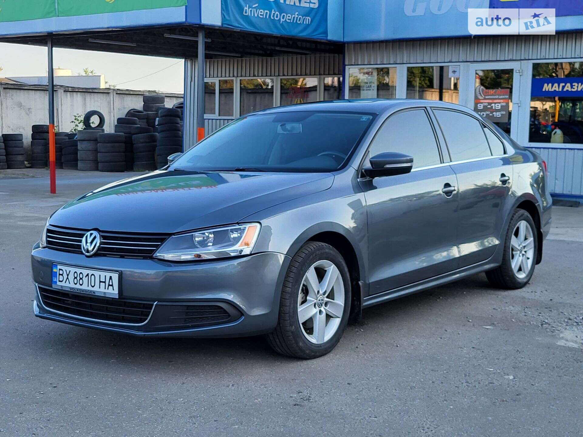 VOLKSWAGEN JETTA 2012