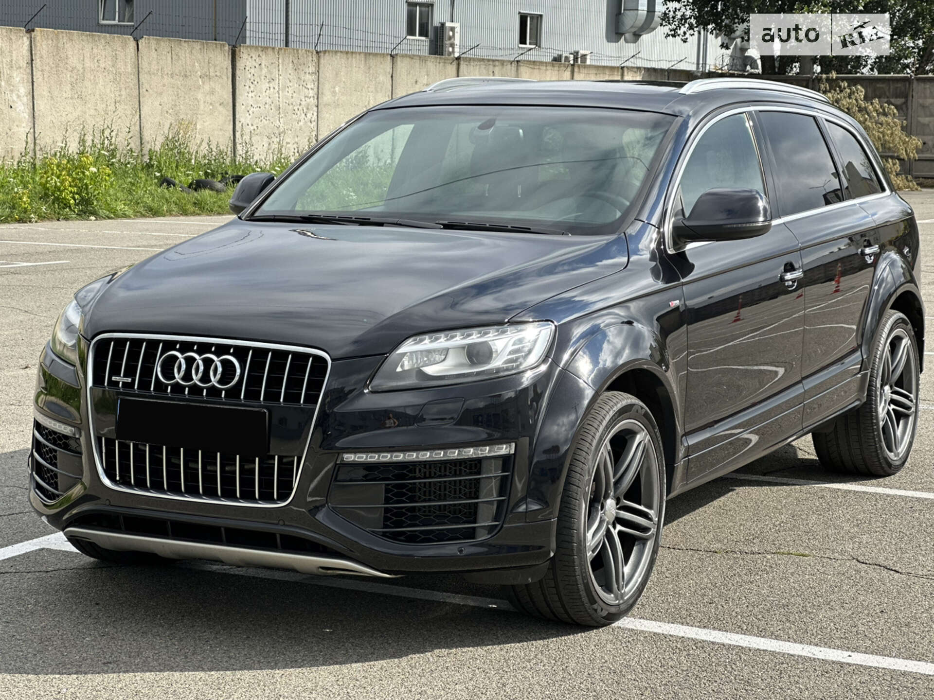 AUDI Q7 2015