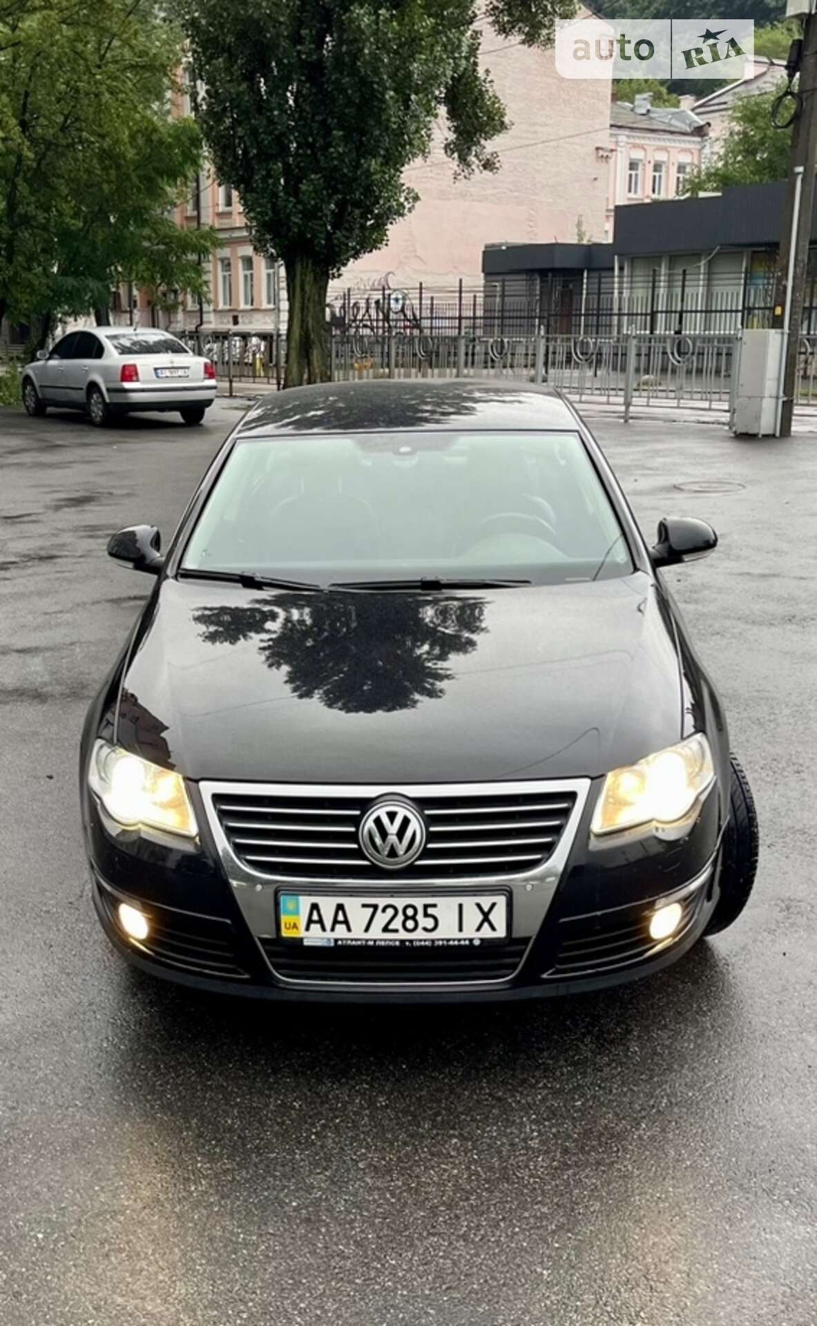 VOLKSWAGEN PASSAT 2010