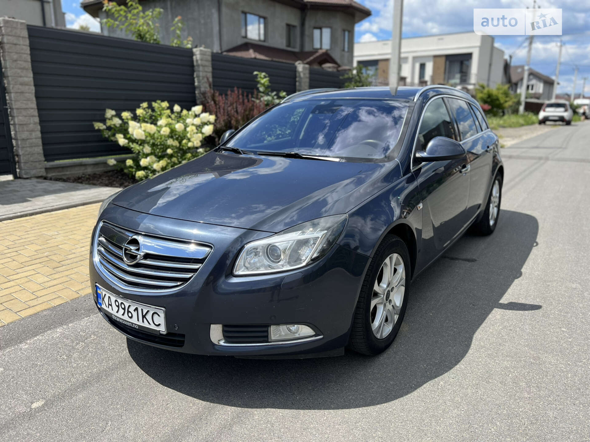 OPEL INSIGNIA 2009